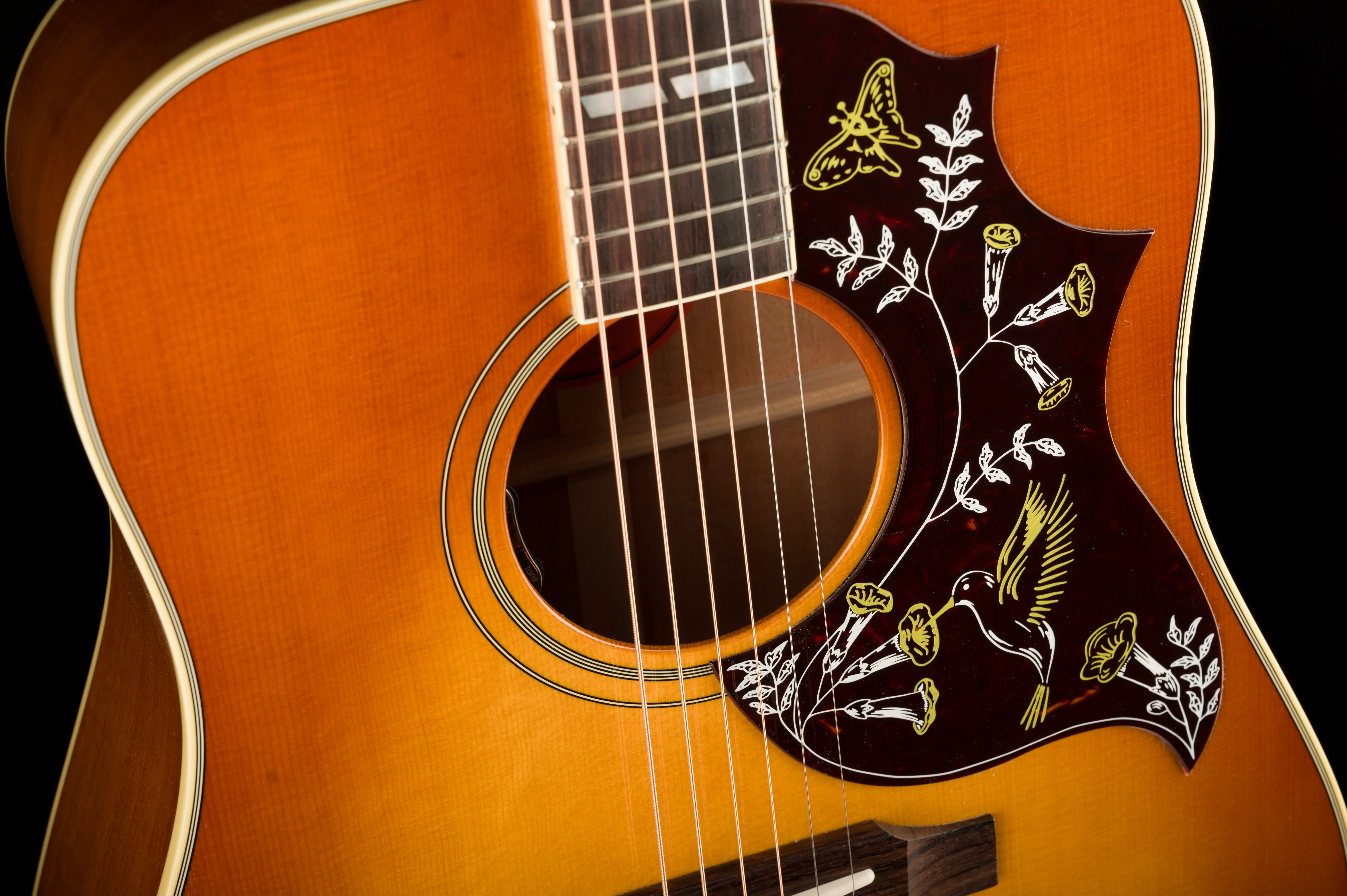 Pre Owned 2024 Gibson Hummingbird Original Heritage Cherry Sunburst Acoustic Electric Guitar With OHSC - Image 9