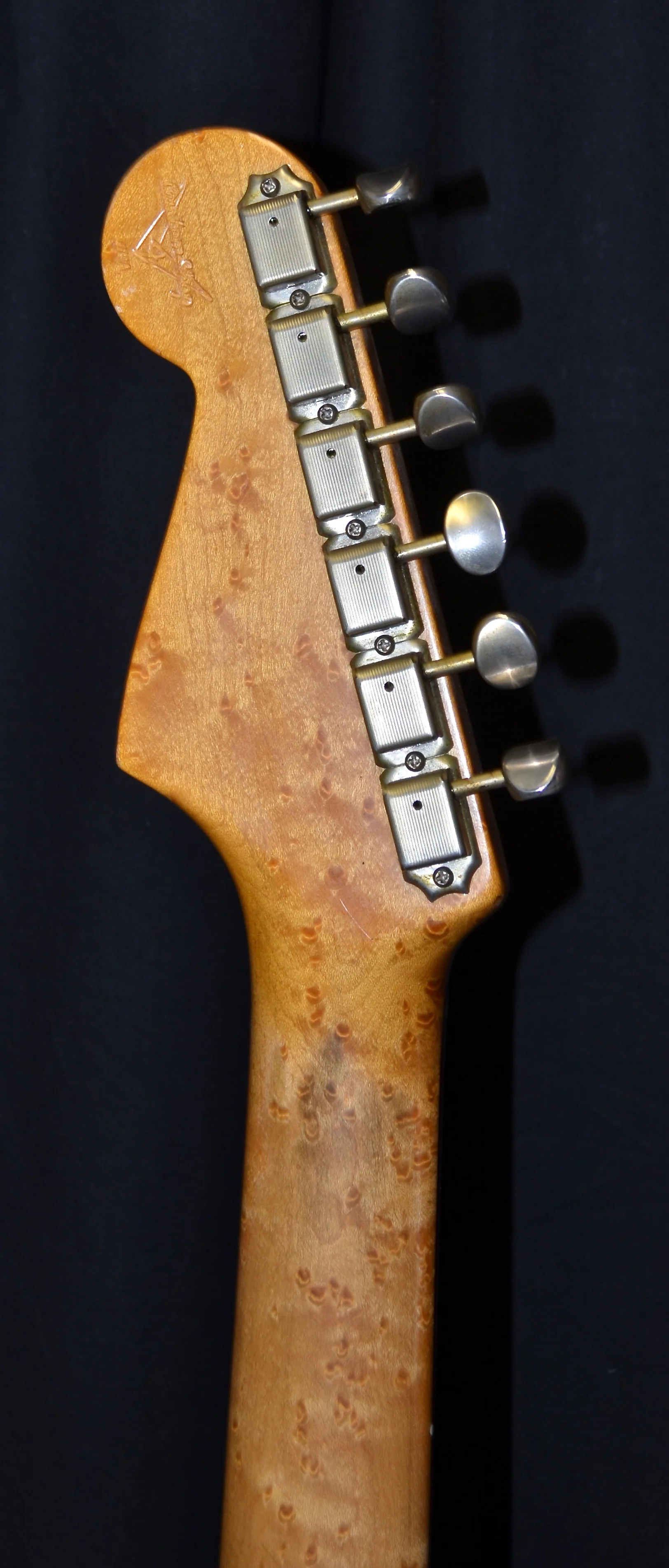 Pre Owned '98 Fender Custom Shop Vince Cunetto Era Relic Stratocaster Olympic White - Image 8