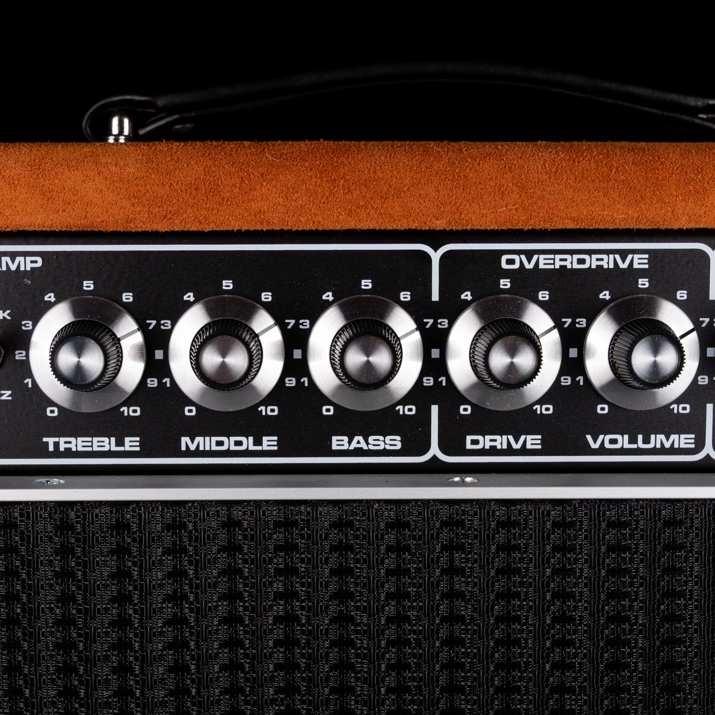 Pre-Owned '22 Amplified Nation Bombshell 50-Watt Guitar Amp Head And 112 15-ohm 65-watt Matching Cab - Golden Brown Suede Owned by Ben Harper - Image 5