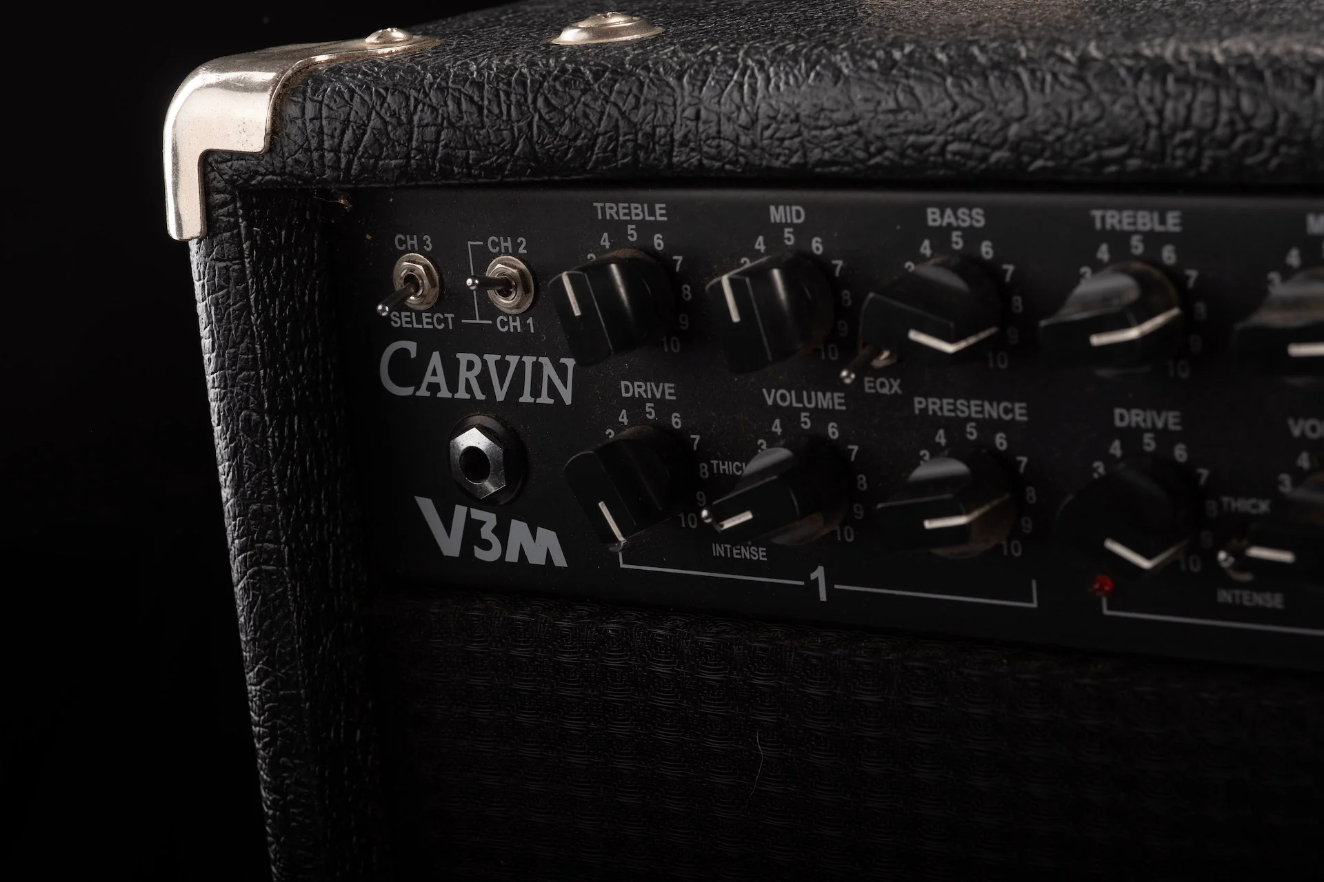 Pre Owned Carvin V3M Guitar Amp with Cover - Image 4
