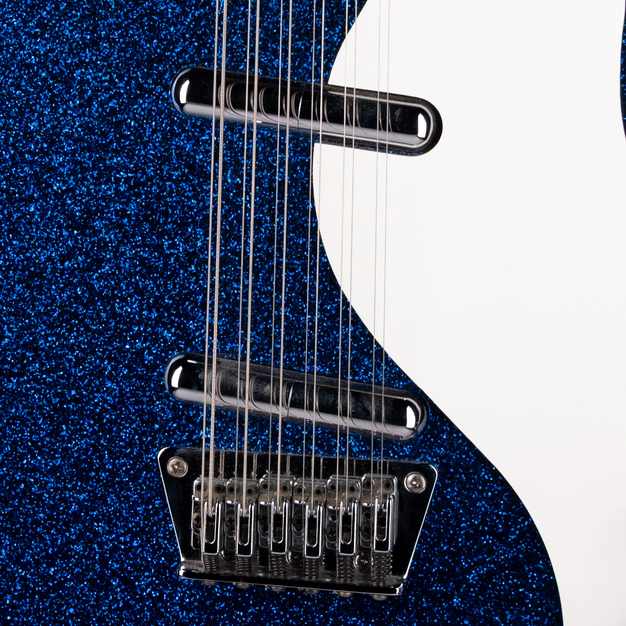 Pre Owned Danelectro DC 59M 12-String Electric Guitar Deep Blue Metalflake - Image 4