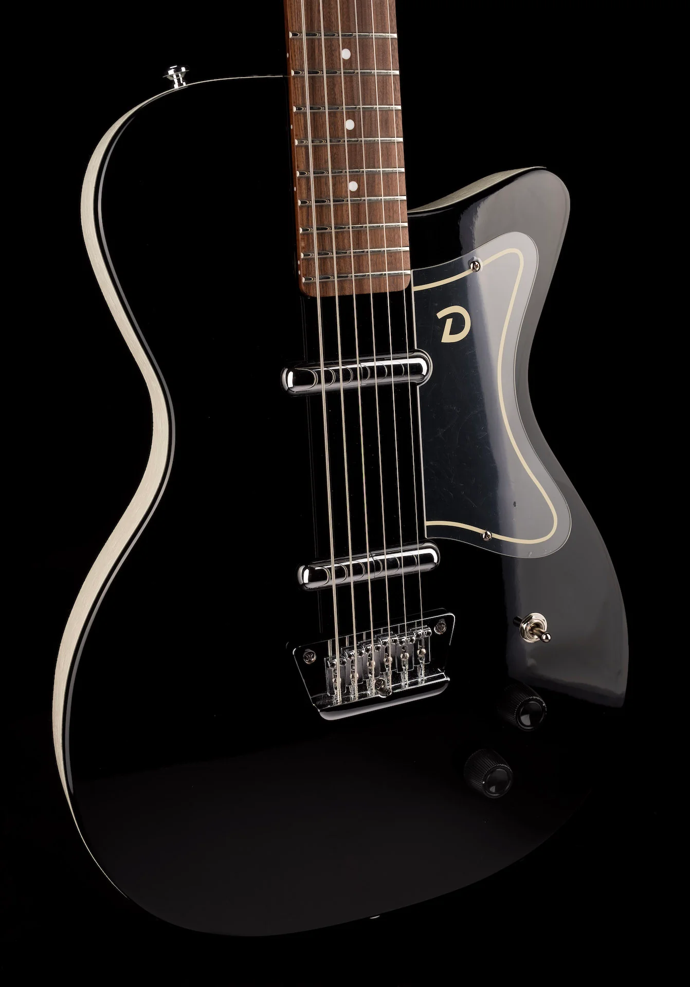 Pre Owned Danelectro U-2 ‘56 Baritone Made in Korea Black - Image 10