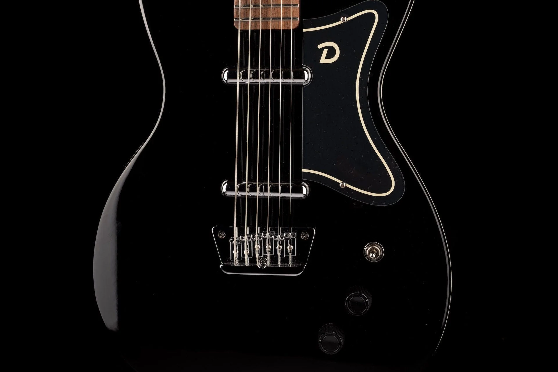 Pre Owned Danelectro U-2 ‘56 Baritone Made in Korea Black - Image 6