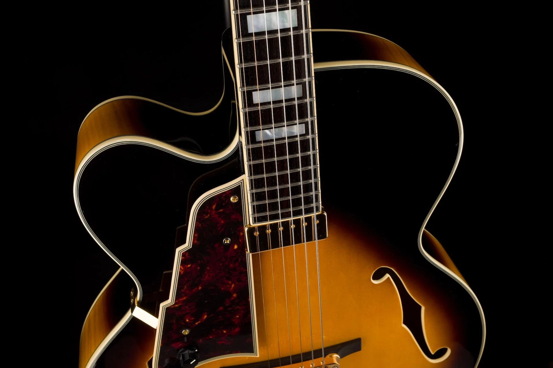 Pre Owned D'Angelico EXL-1 Sunburst Left-Handed Hollowbody With Case - Image 3
