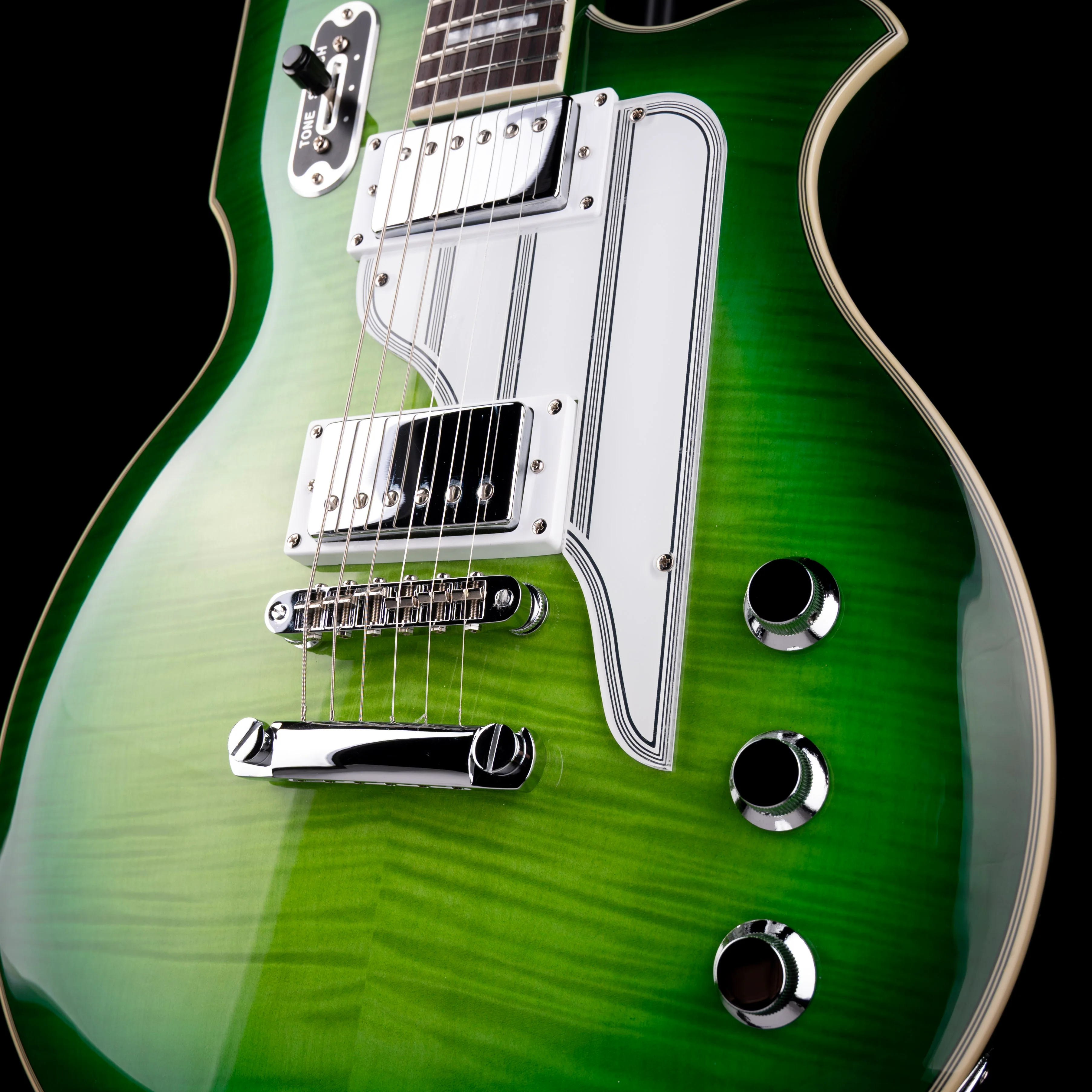 Pre Owned Eastwood Airline MAP Flame Maple Greenburst With Gig Bag - Image 6