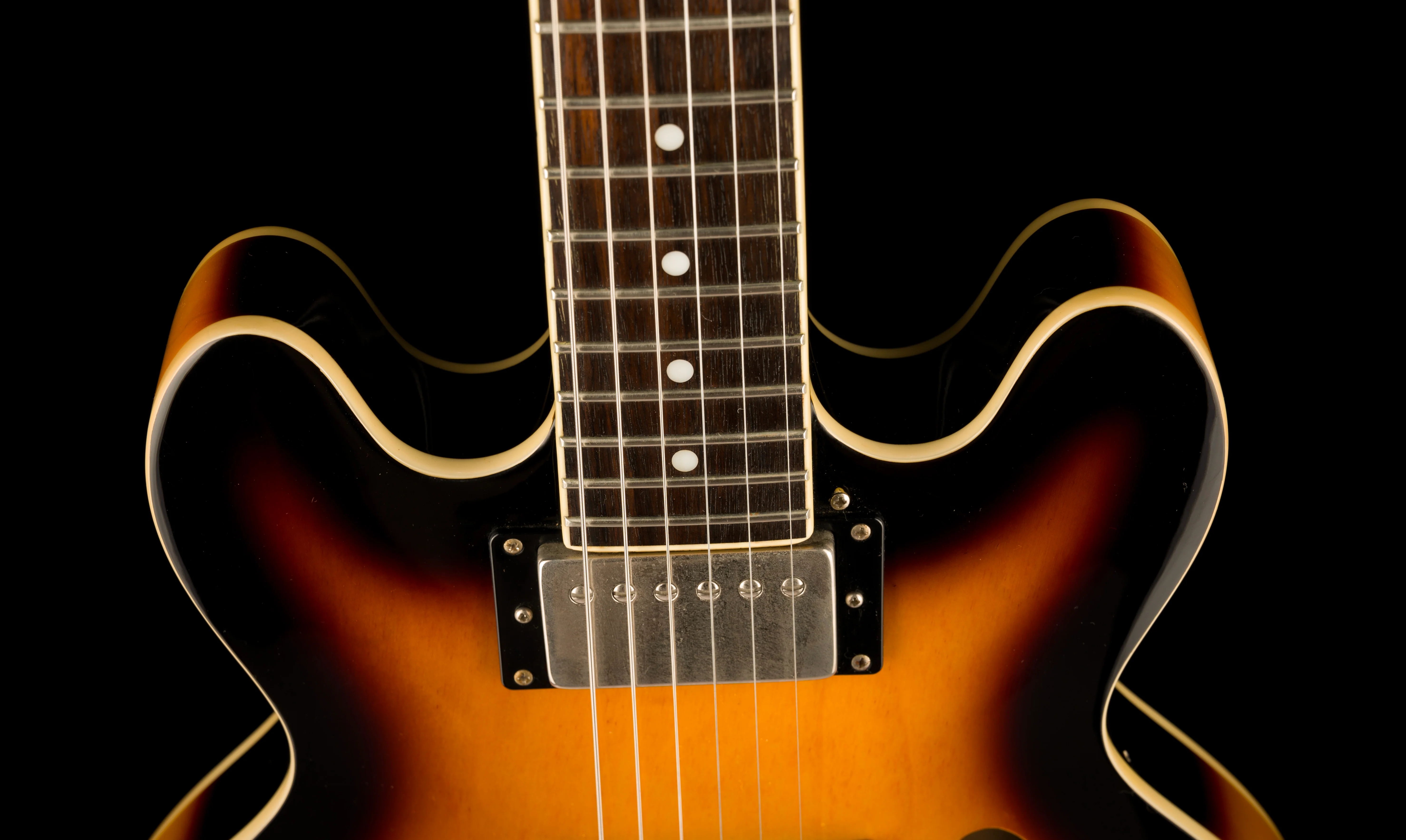Pre Owned Epiphone ES-339 Dot Vintage Sunburst With Bigsby With Gig Bag - Image 3