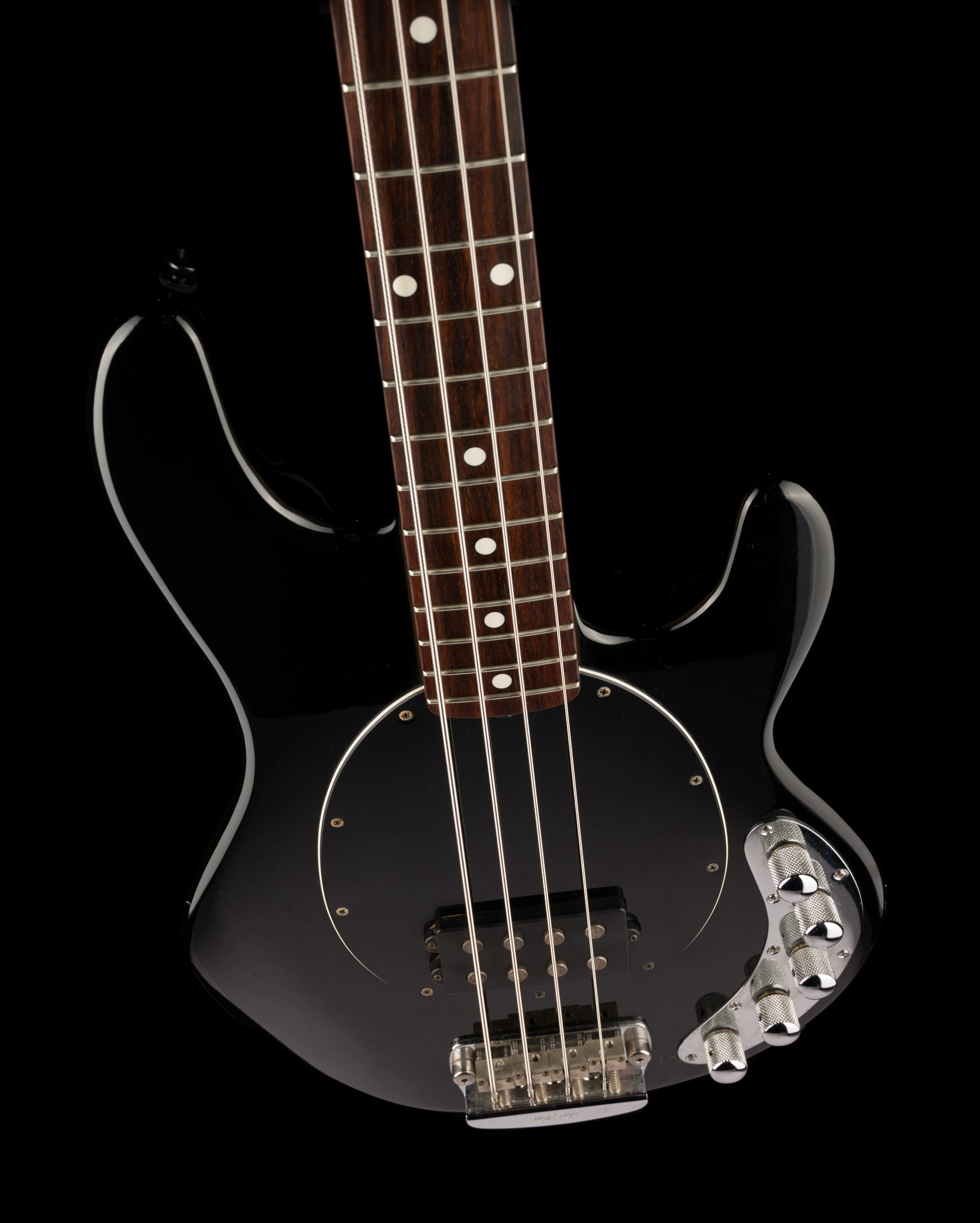 Pre Owned 2006 Ernie Ball Music Man StingRay 3-EQ H Piezo Black With OHSC - Image 4