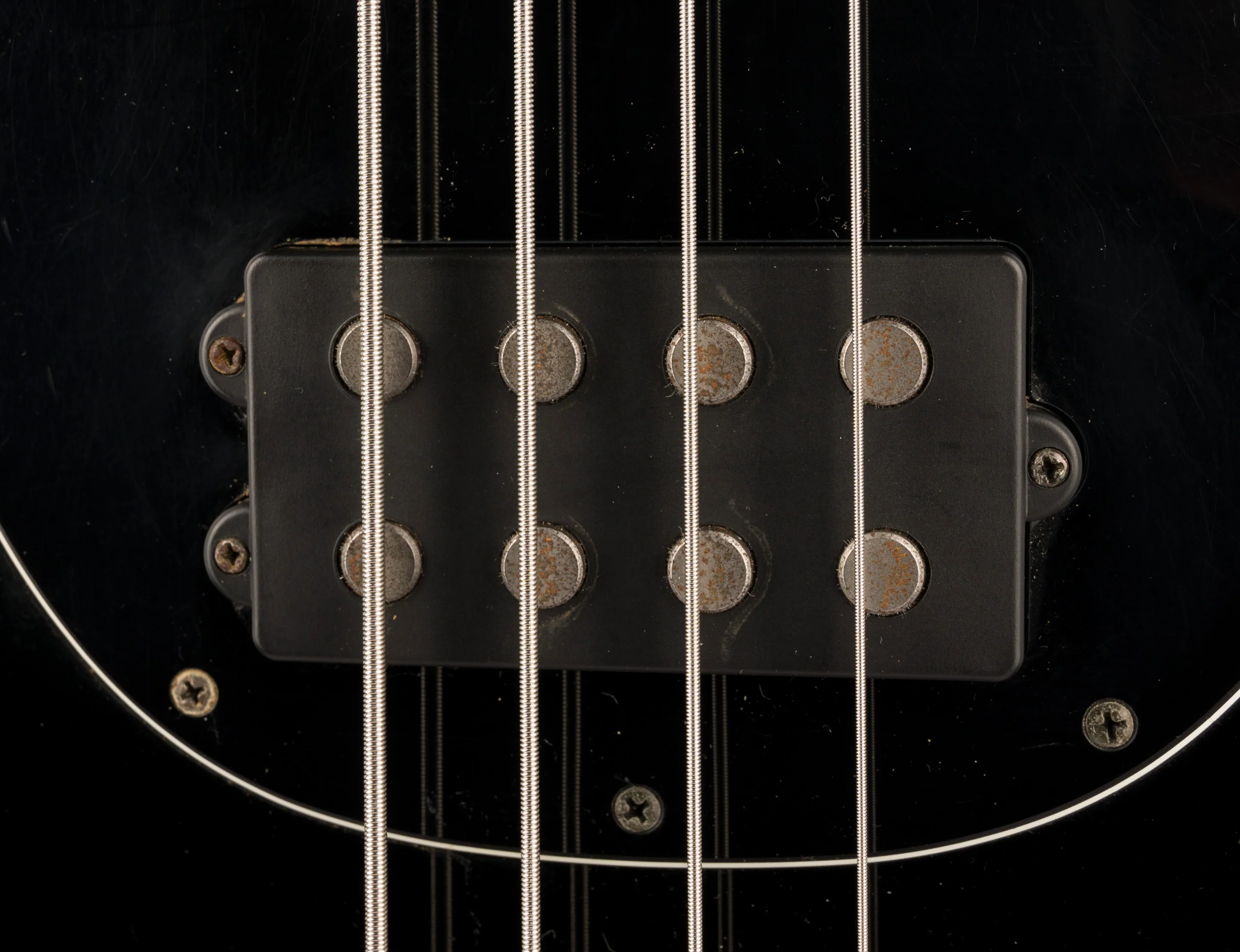 Pre Owned 2006 Ernie Ball Music Man StingRay 3-EQ H Piezo Black With OHSC - Image 6