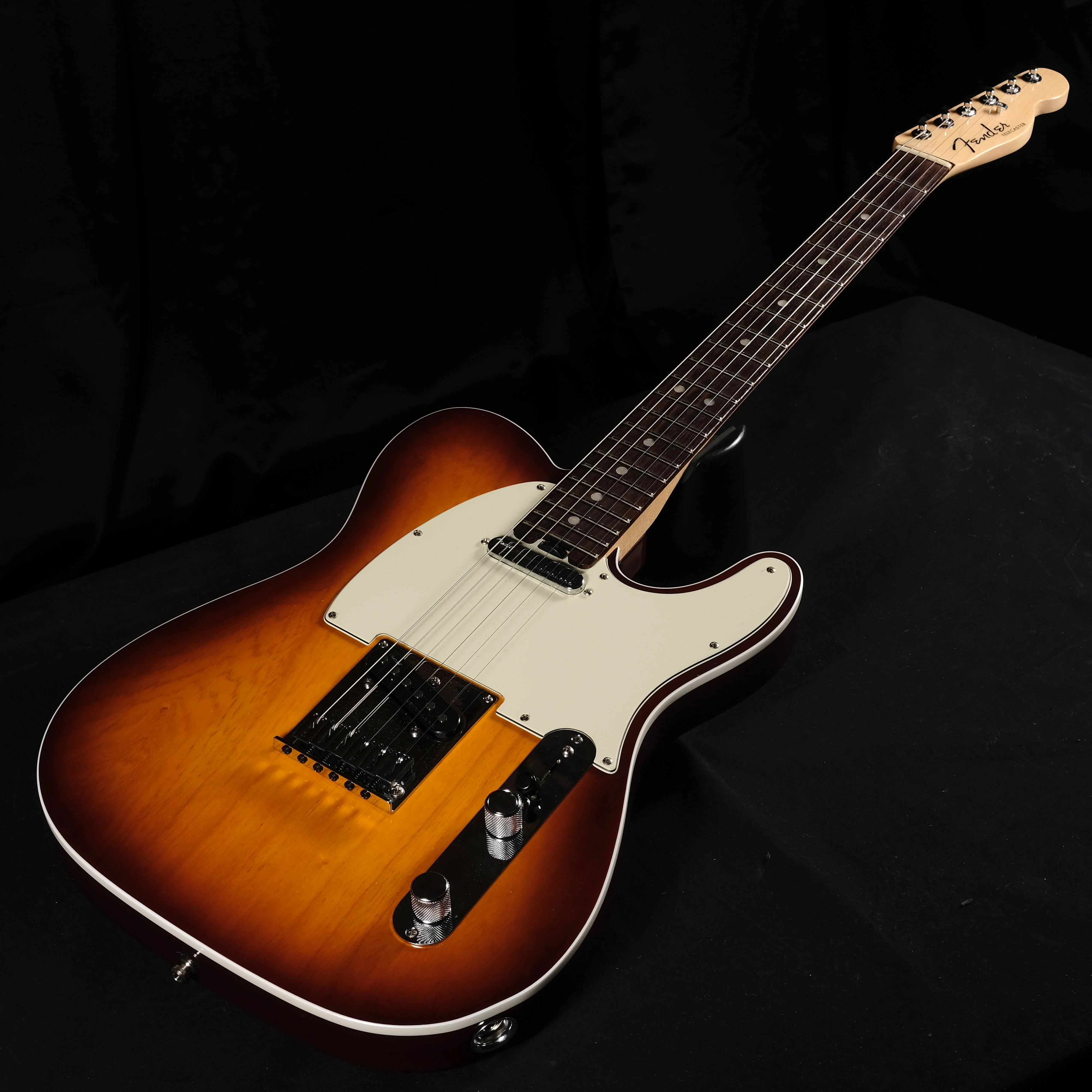 Pre Owned Fender American Elite Telecaster Sunburst Electric Guitar With OHSC - Image 3