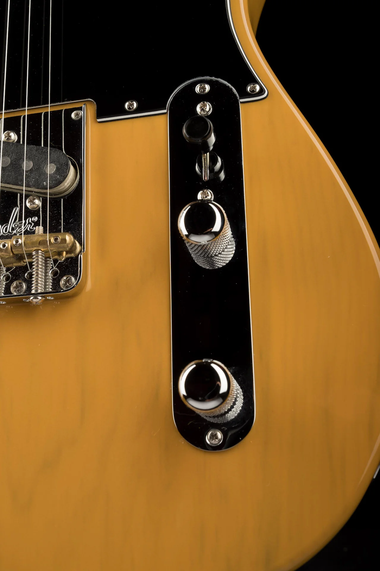 Pre Owned Fender American Professional II Telecaster Butterscotch Blonde With OHSC - Image 8