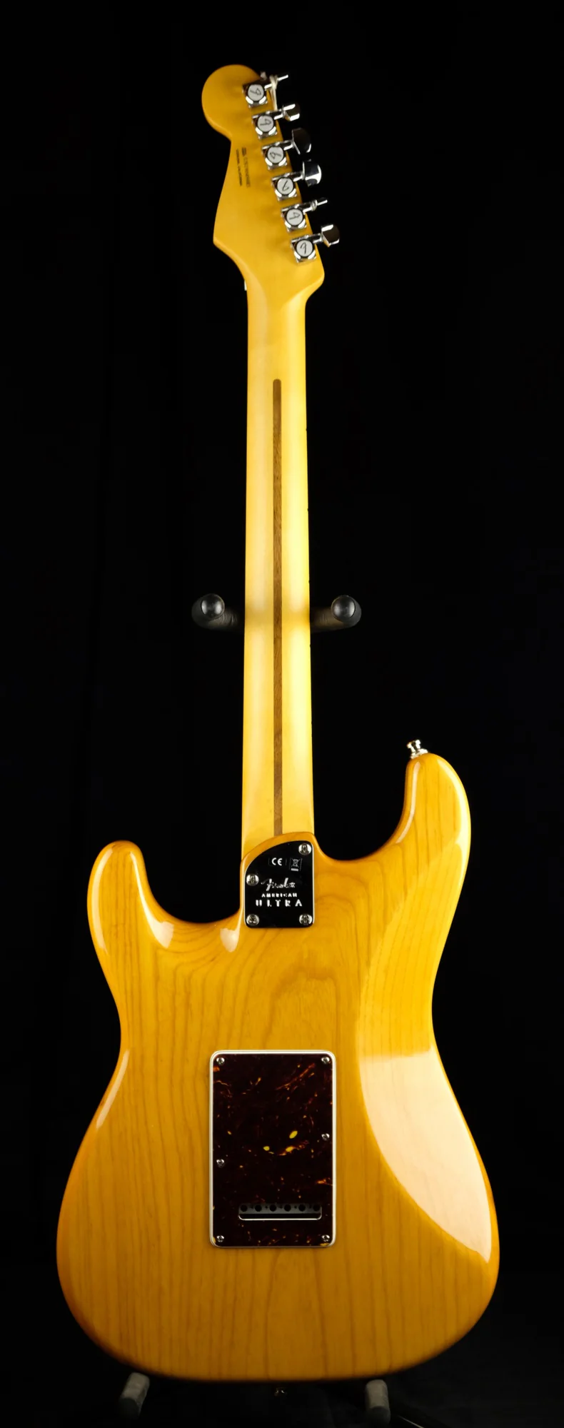 Pre Owned '19 Fender American Ultra Stratocaster Maple Neck Aged Natural W/ OHSC - Image 3