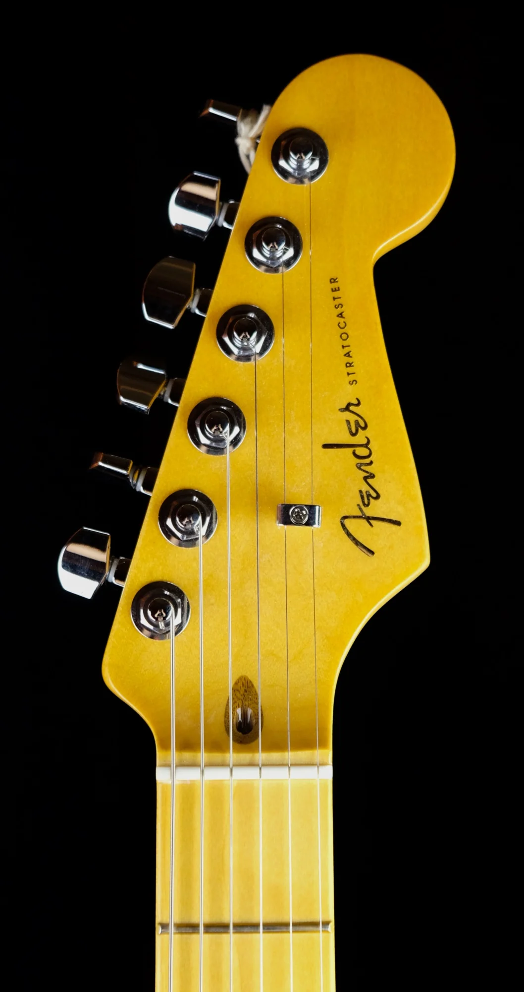 Pre Owned '19 Fender American Ultra Stratocaster Maple Neck Aged Natural W/ OHSC - Image 5