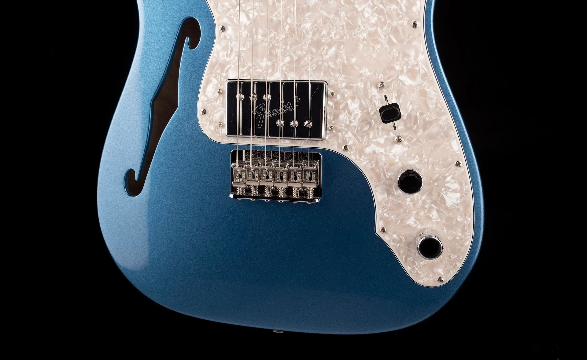Pre Owned Fender American Vintage II '72 Telecaster Thinline Lake Placid Blue With OHSC - Image 5
