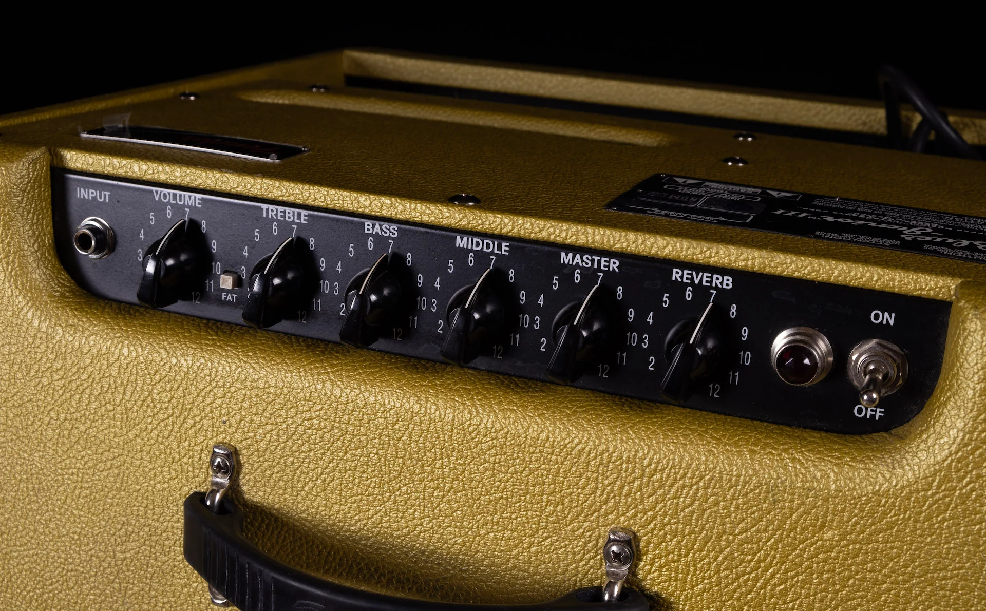 Pre Owned Limited Edition Fender FSR Blues Jr III Gold Rush Tube Guitar Amp Combo - Image 6