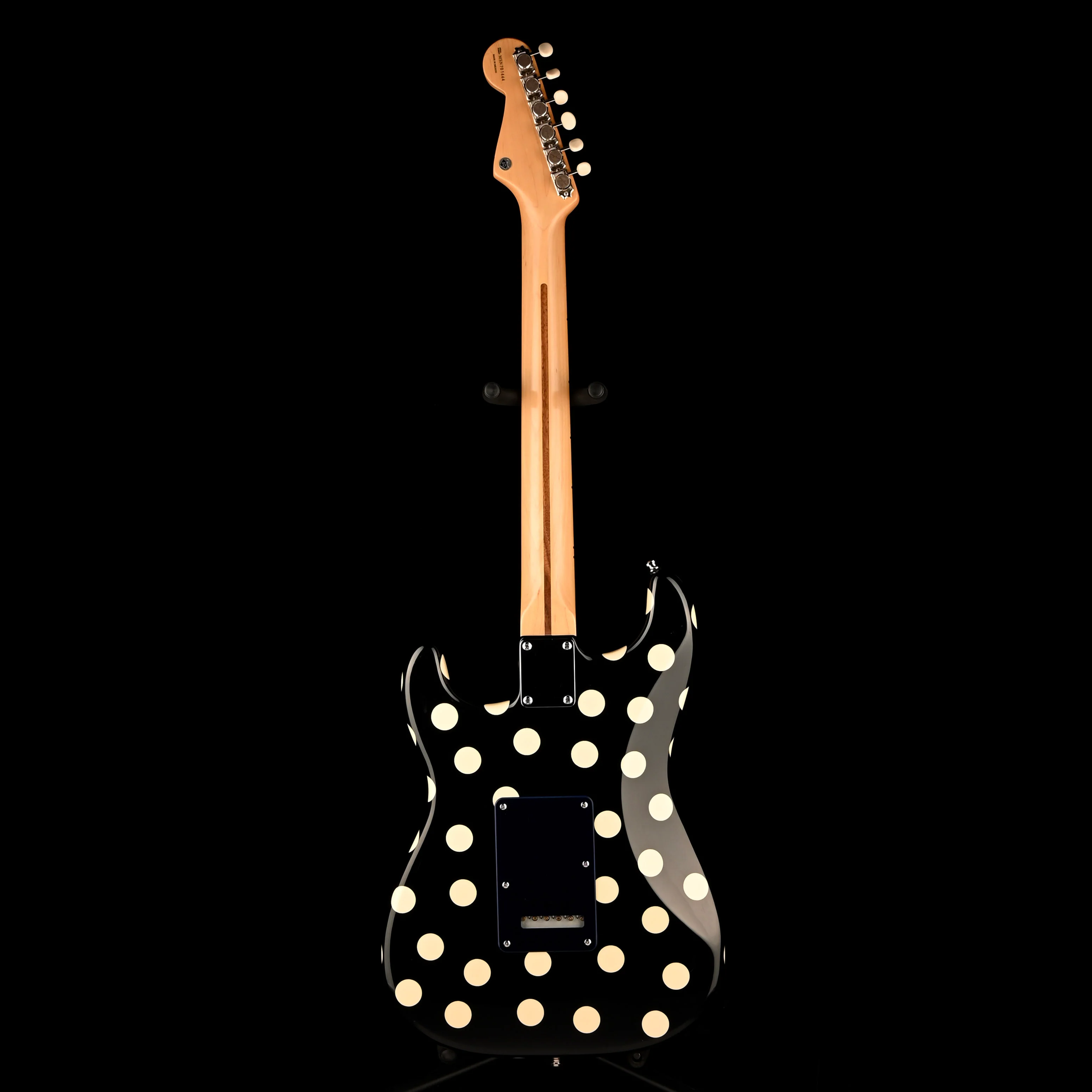 Pre Owned Fender Buddy Guy Signature Polka Dot Stratocaster Modified With Case - Image 11