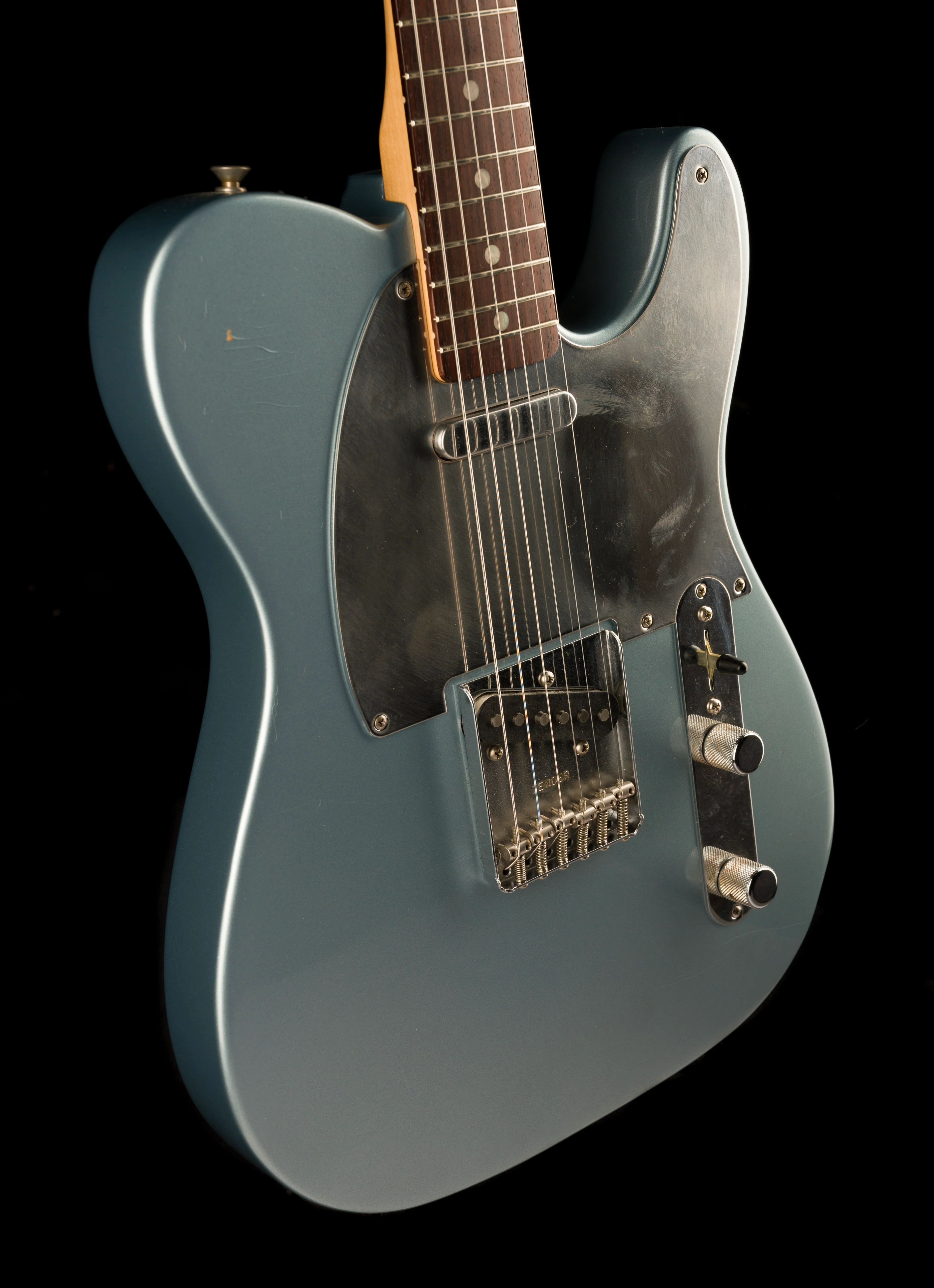Pre Owned Fender Chrissie Hynde Telecaster With OHSC - Image 10