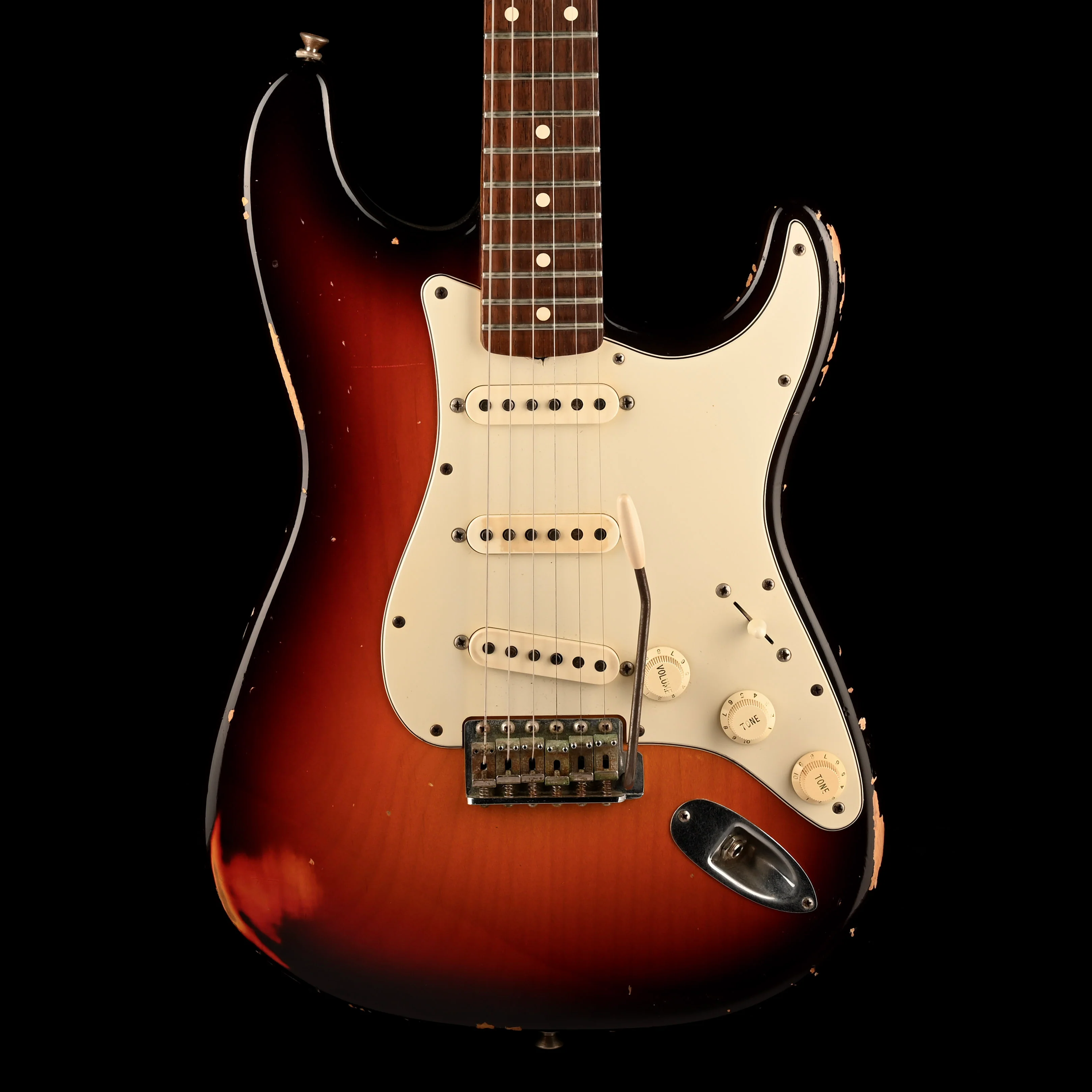 Pre Owned '97 Fender Custom Shop 60's Vince Cunetto Relic Stratocaster 3-Tone Sunburst With Case