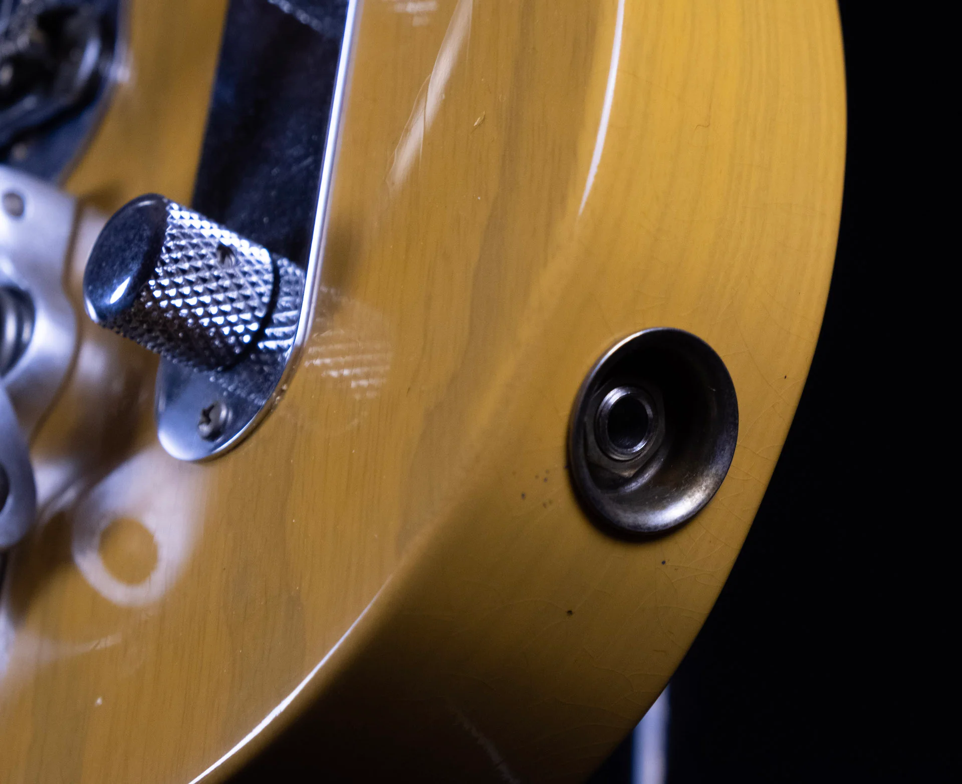 Used '20 Fender Custom Shop 50's Vibra Telecaster Journeyman Relic Butterscotch Blonde w Bigsby & OHSC - Image 7