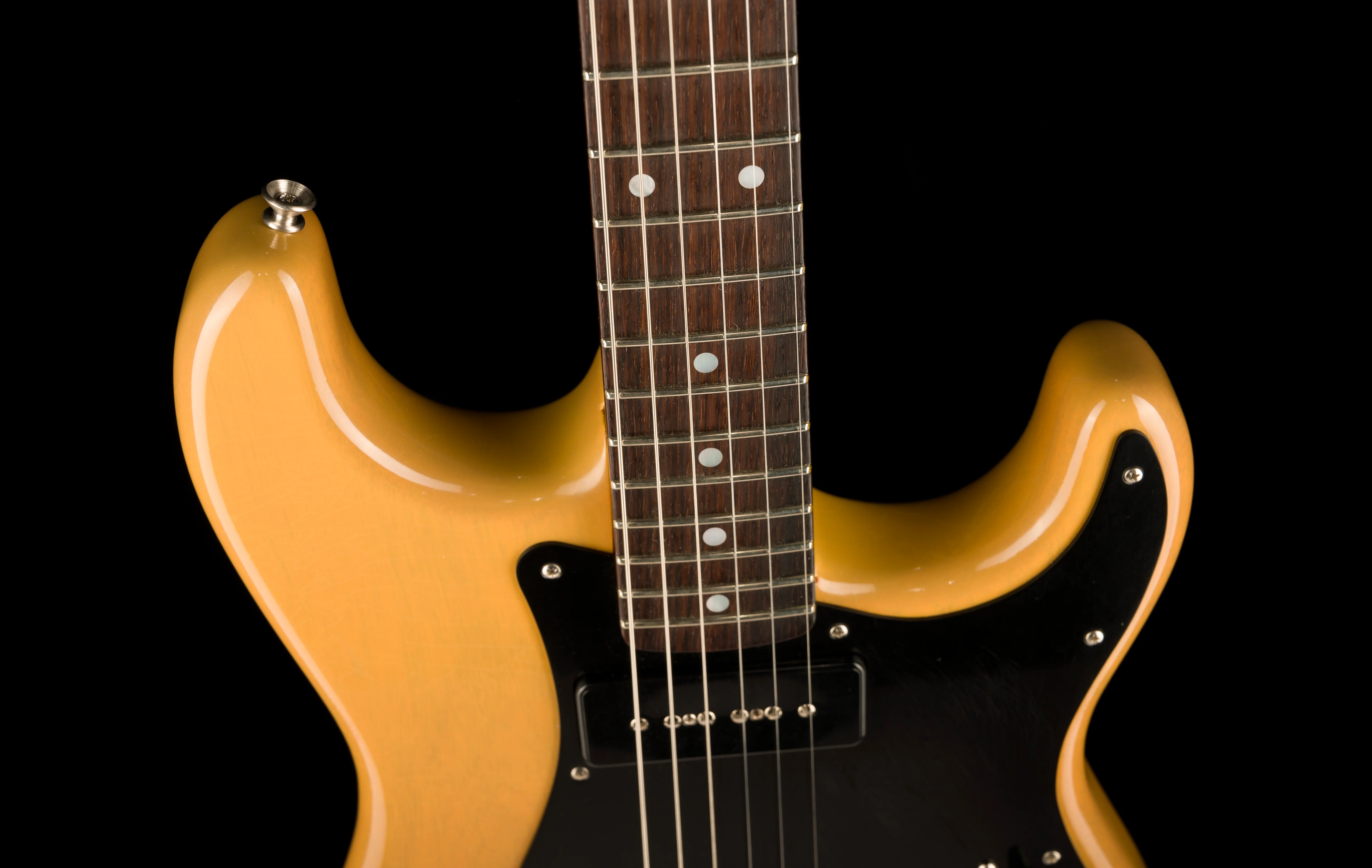 Pre Owned Fender Custom Shop Dual P90 Strat With OHSC - Image 3