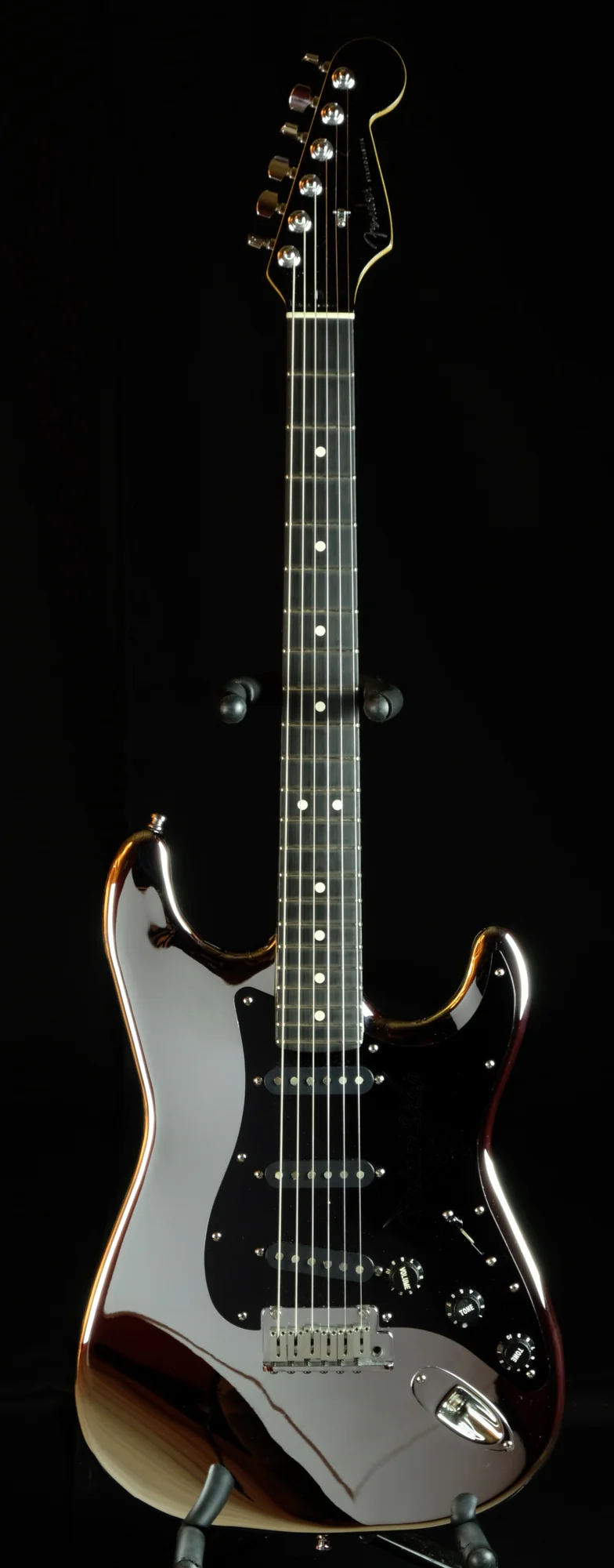 Pre Owned  Fender Custom Shop Limited Edition Aluminum Body Stratocaster W/ OHSC - Image 2