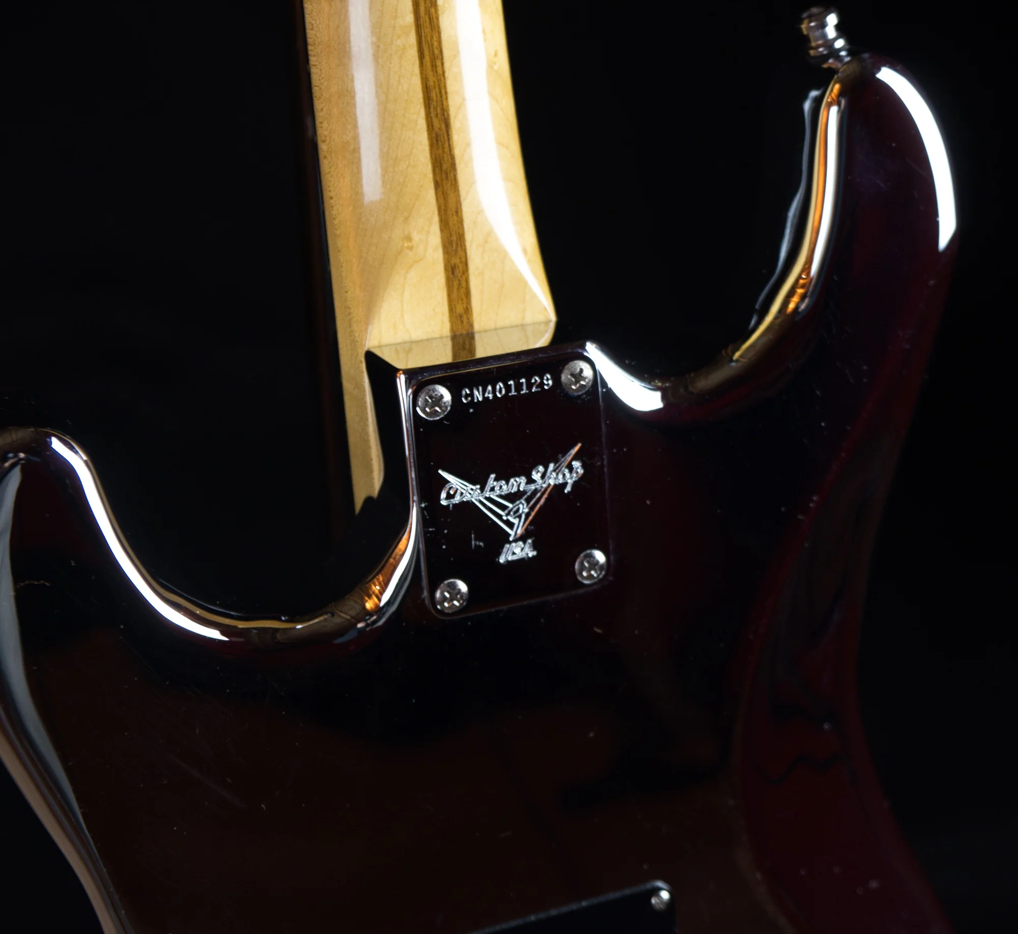 Pre Owned  Fender Custom Shop Limited Edition Aluminum Body Stratocaster W/ OHSC - Image 6