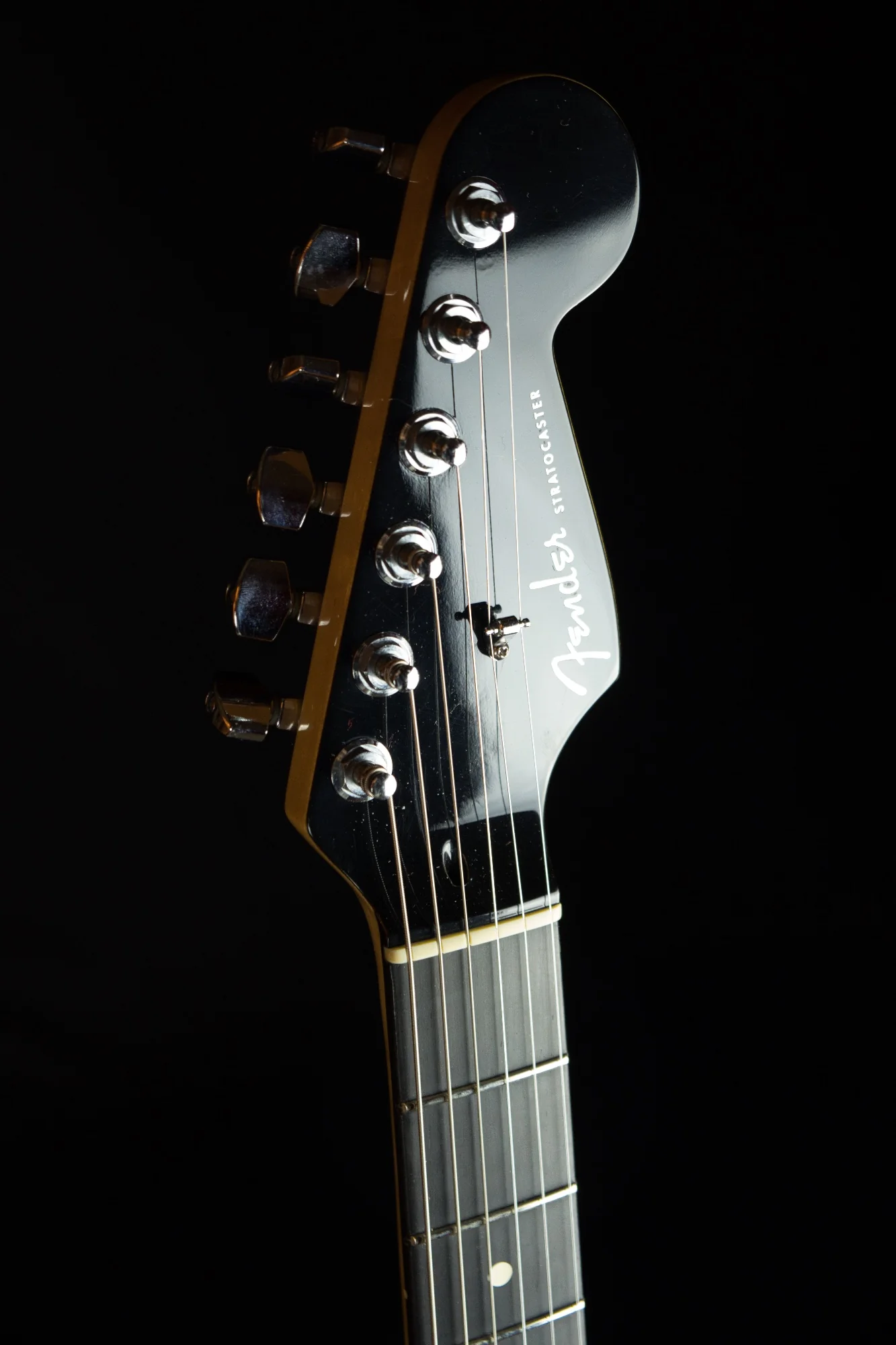 Pre Owned  Fender Custom Shop Limited Edition Aluminum Body Stratocaster W/ OHSC - Image 8
