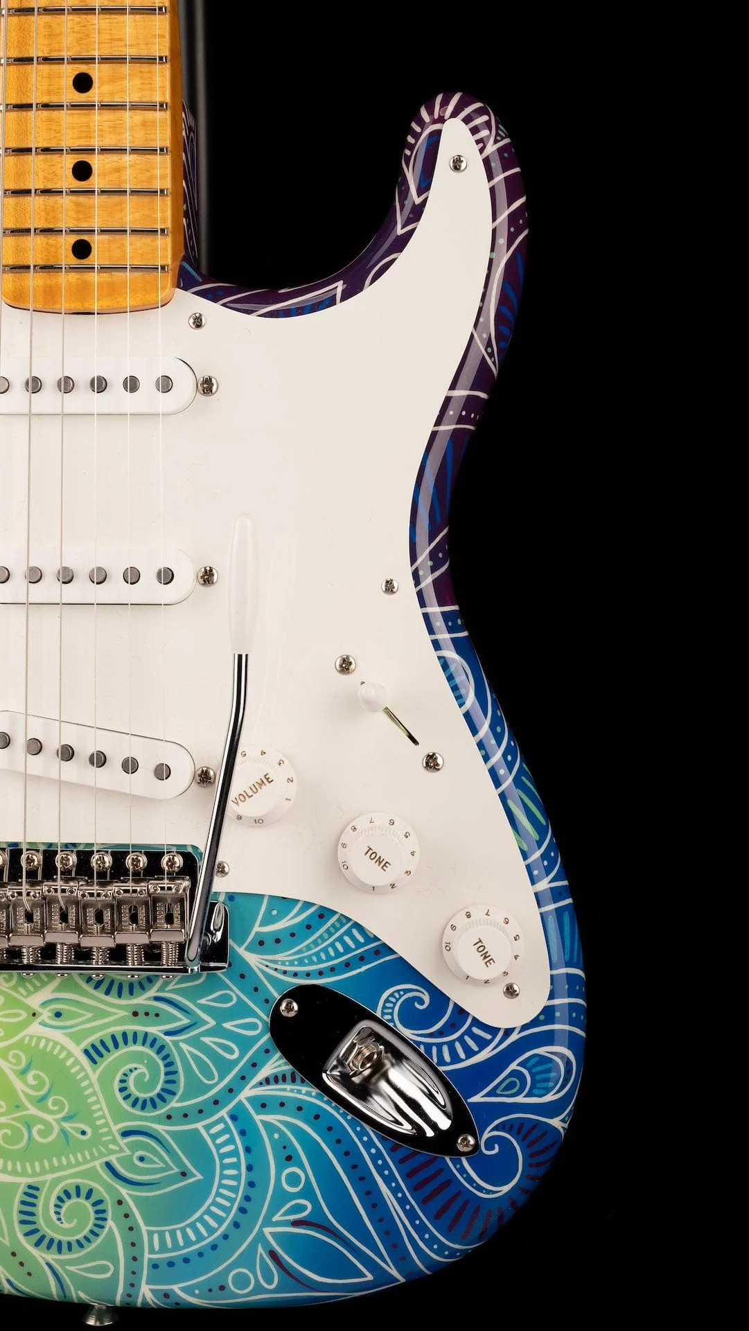 Pre-Owned Fender Artist Series Custom Shop Masterbuilt Greg Fessler Madison Roy "Mandala Burst" 1968 Stratocaster - Image 8