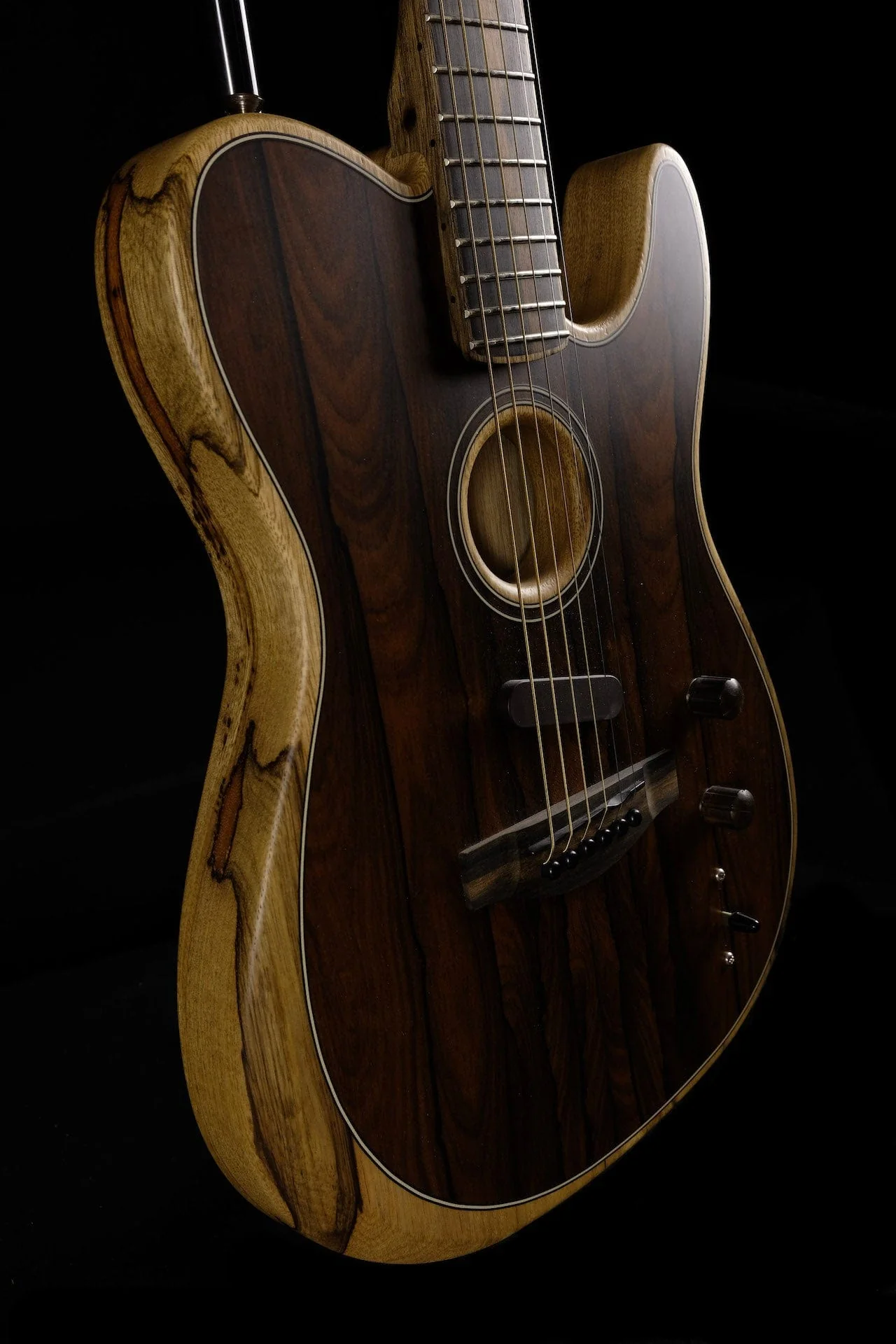 Pre-owned 2019 Fender Limited Edition American Acoustasonic Telecaster - Ziricote - Image 4