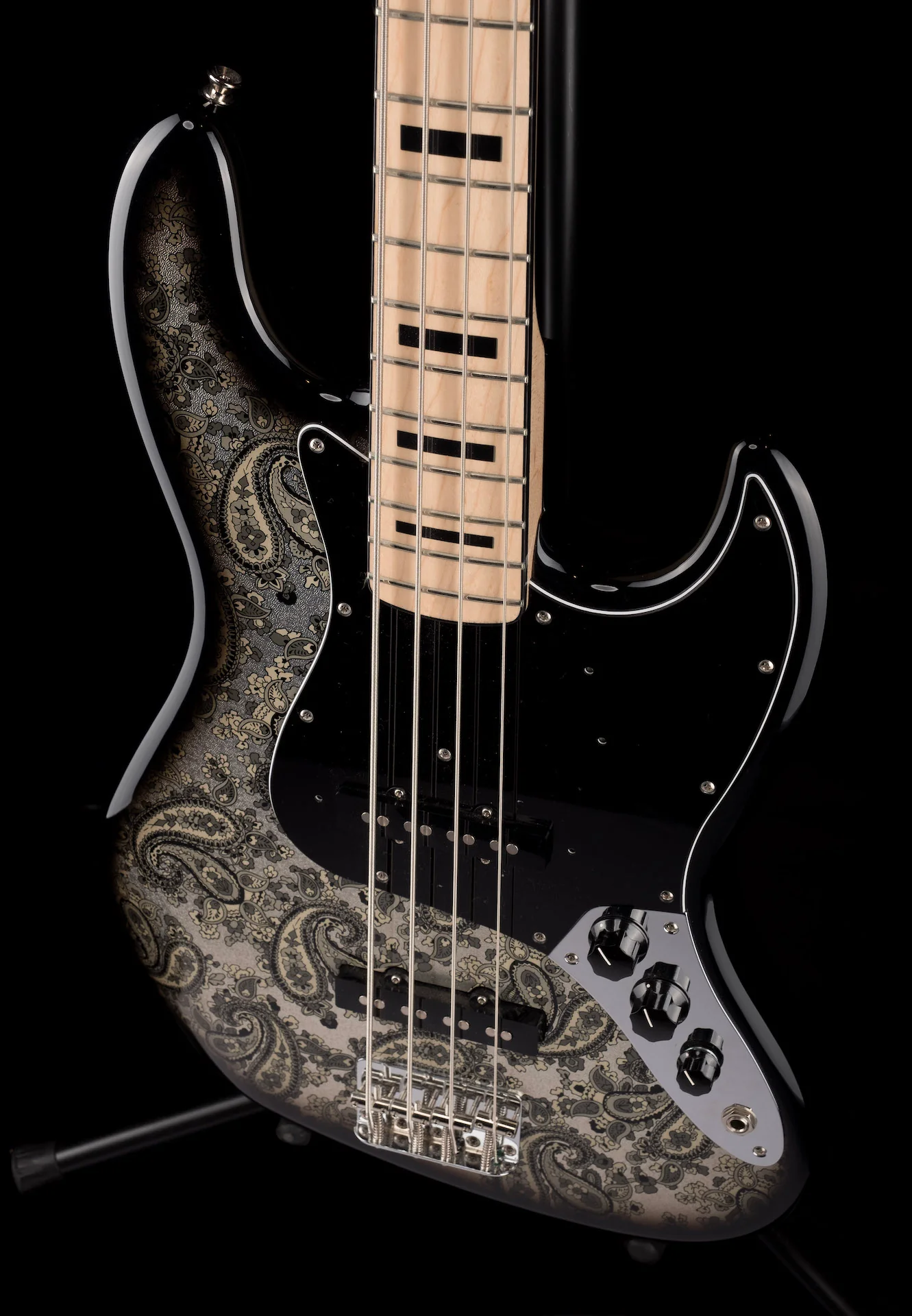 Pre Owned 2019 Fender Limited Edition Black Paisley Jazz Bass w/ Gig Bag Made in Japan - Image 9