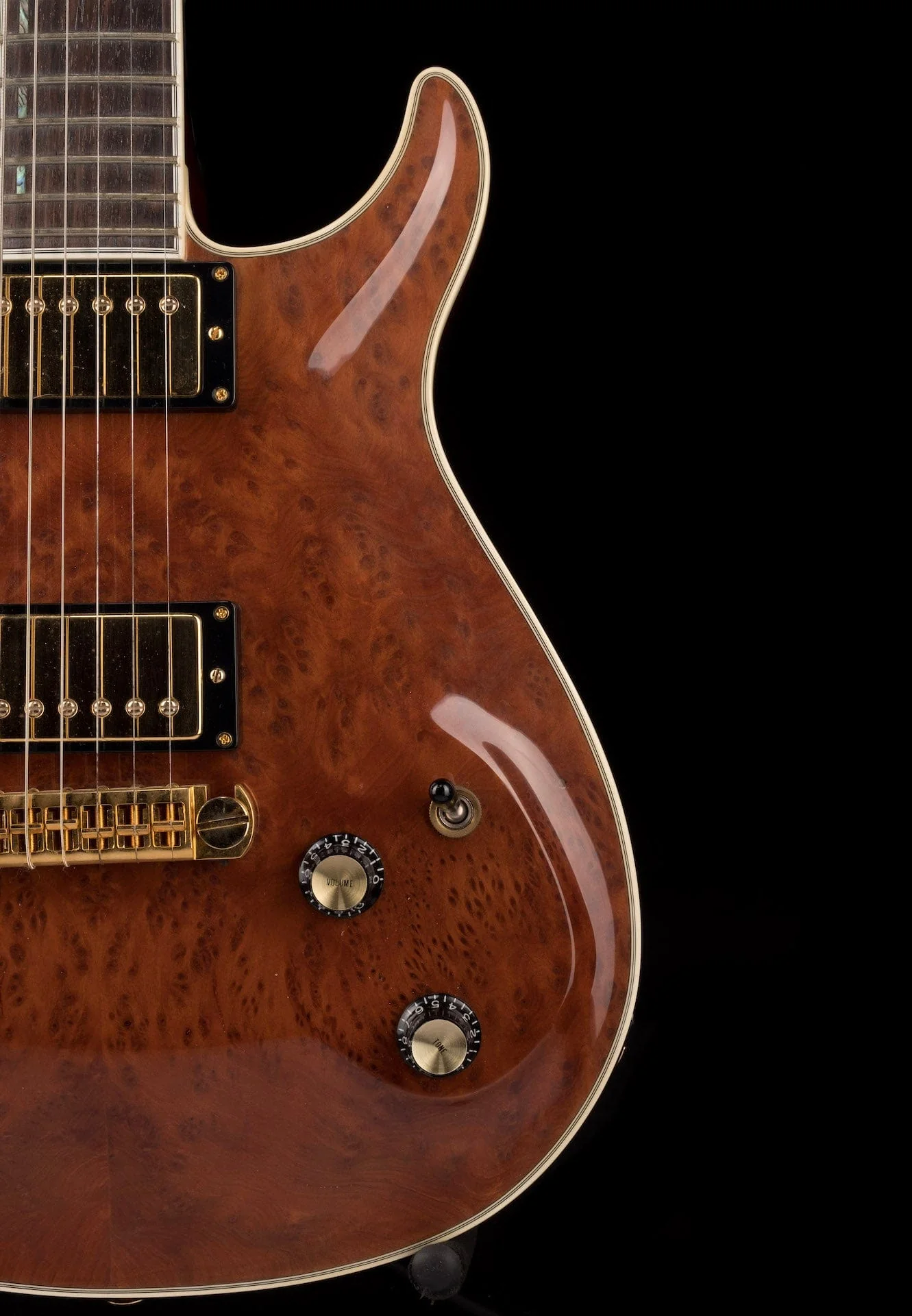 Pre-Owned 2006 Giffin Standard Hollowbody Redwood Burl Top with OHSC - Image 7