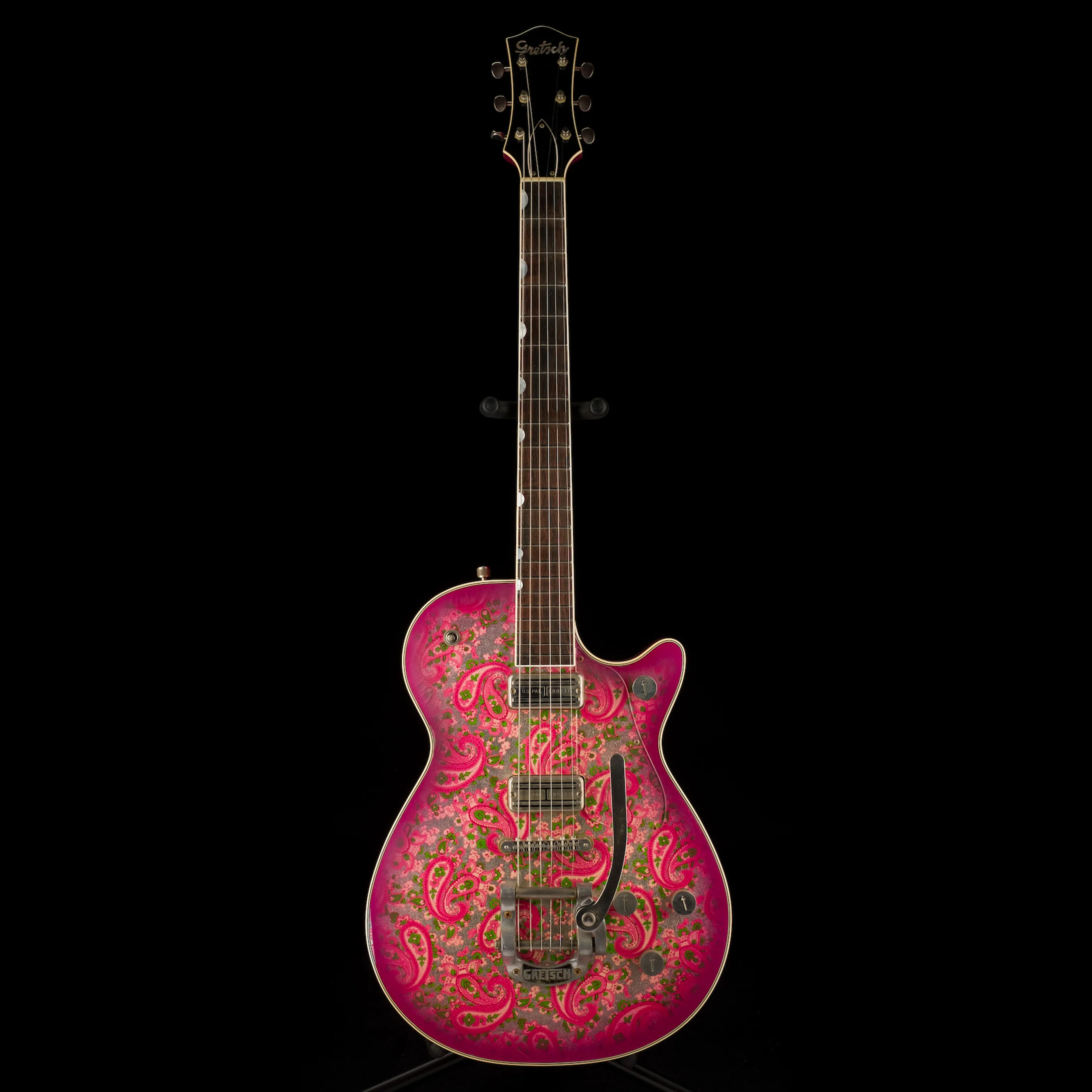 Pre Owned Gretsch Custom Shop Masterbuilt Stephen Stern G6128-JR Duo Jet Jr. Relic Pink Paisley With OHSC - Image 2