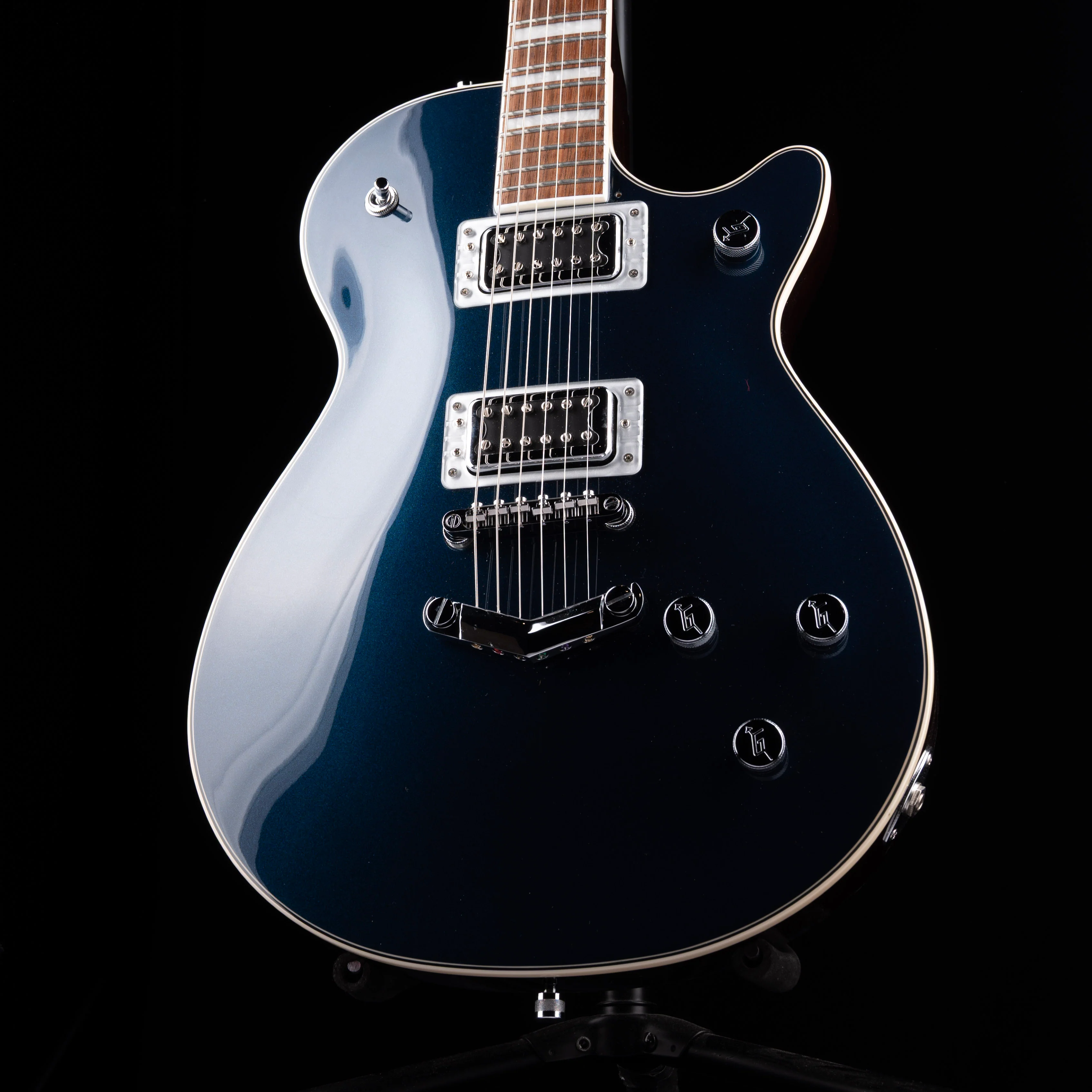 Pre Owned Gretsch G5220 Electromatic BT Single-Cut V-Stoptail Midnight Sapphire Electric Guitar With Gig Bag - Image 3