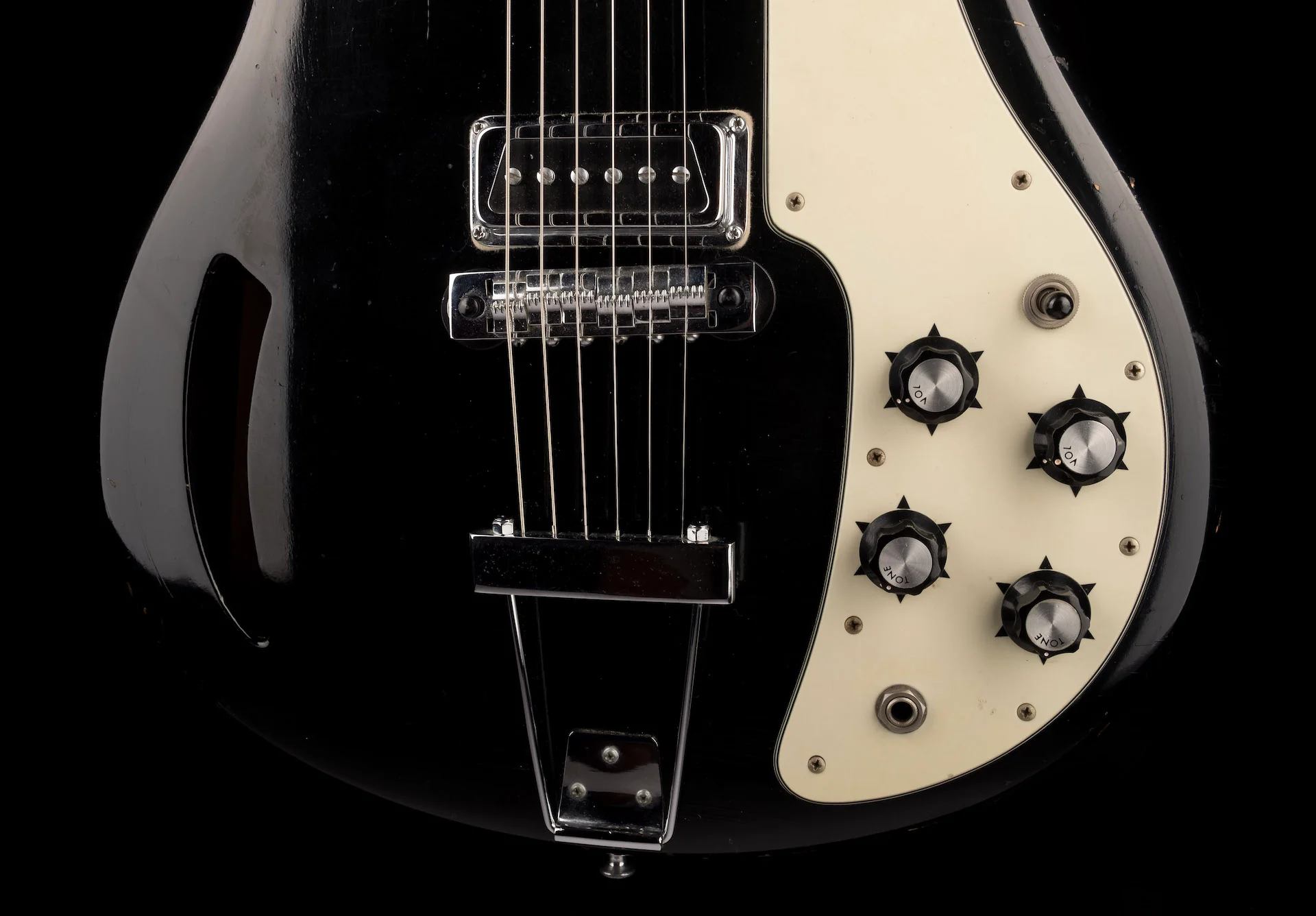 Vintage 1968 Kustom K-200B Black Electric Guitar With HSC - Image 5