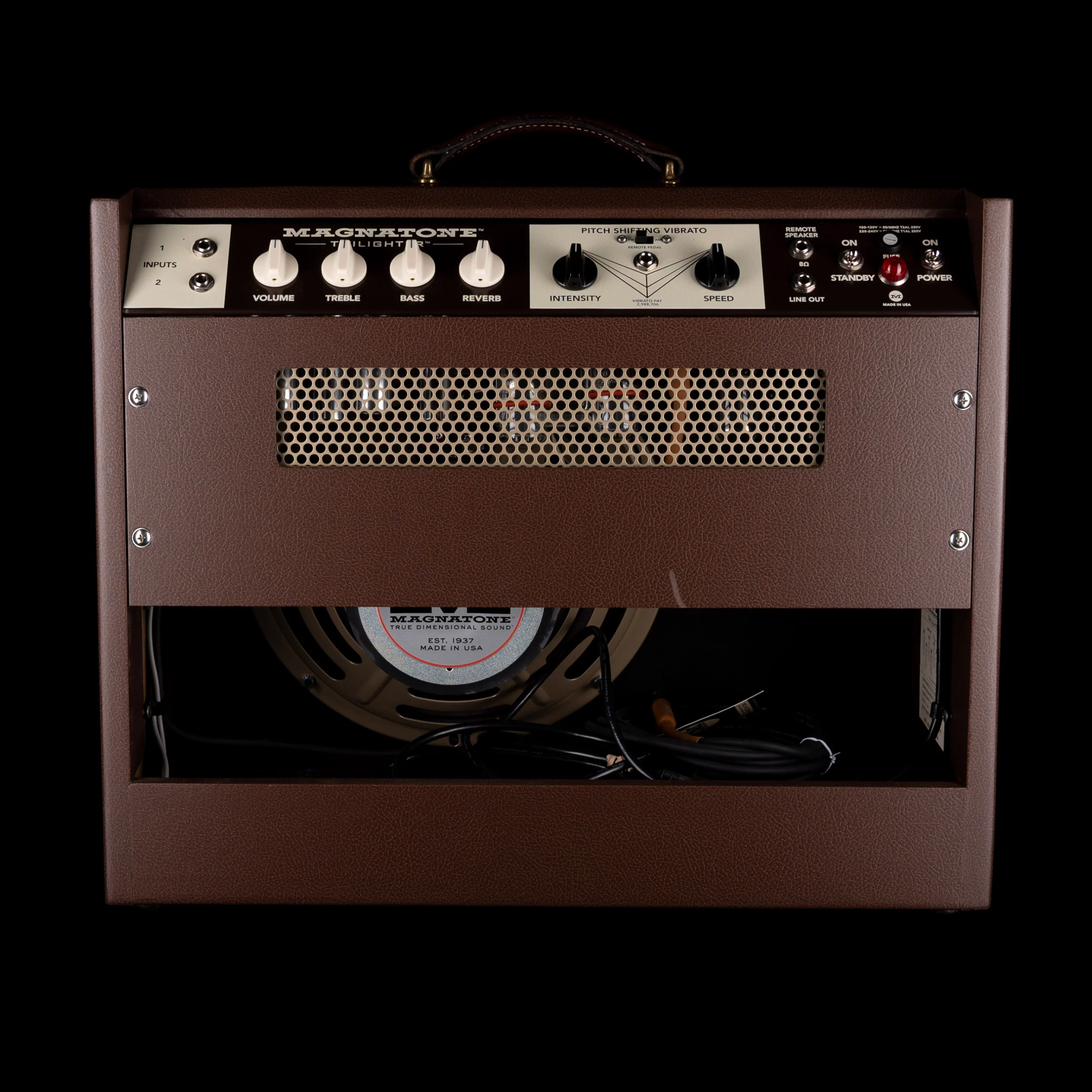 Pre Owned Magnatone Mono Twilighter Guitar Amp Combo With Footswitch and Cover - Image 2