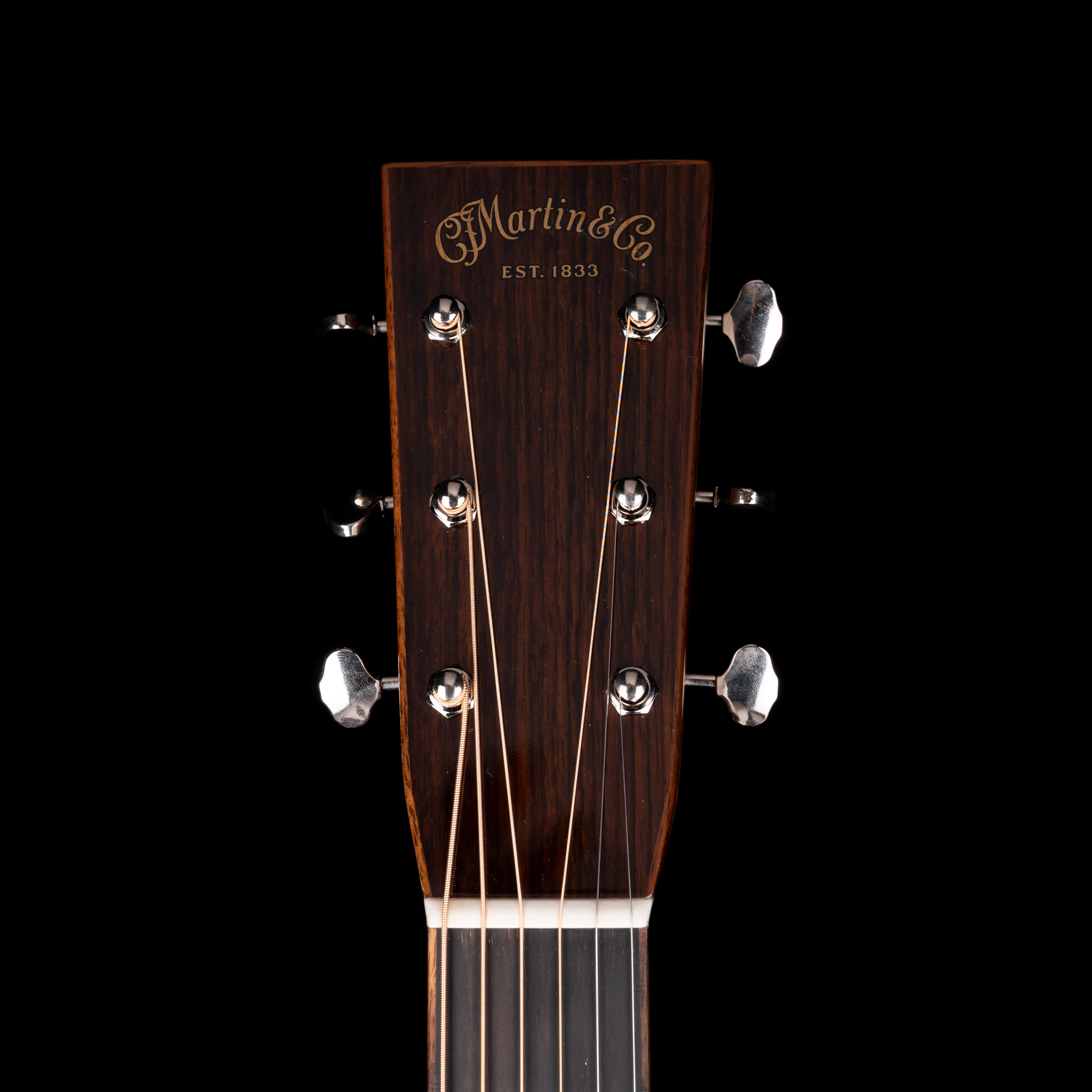 Pre Owned Martin Custom Shop Dreadnaught/000 Style 28 Indian Rosewood Sunburst With OHSC - Image 13