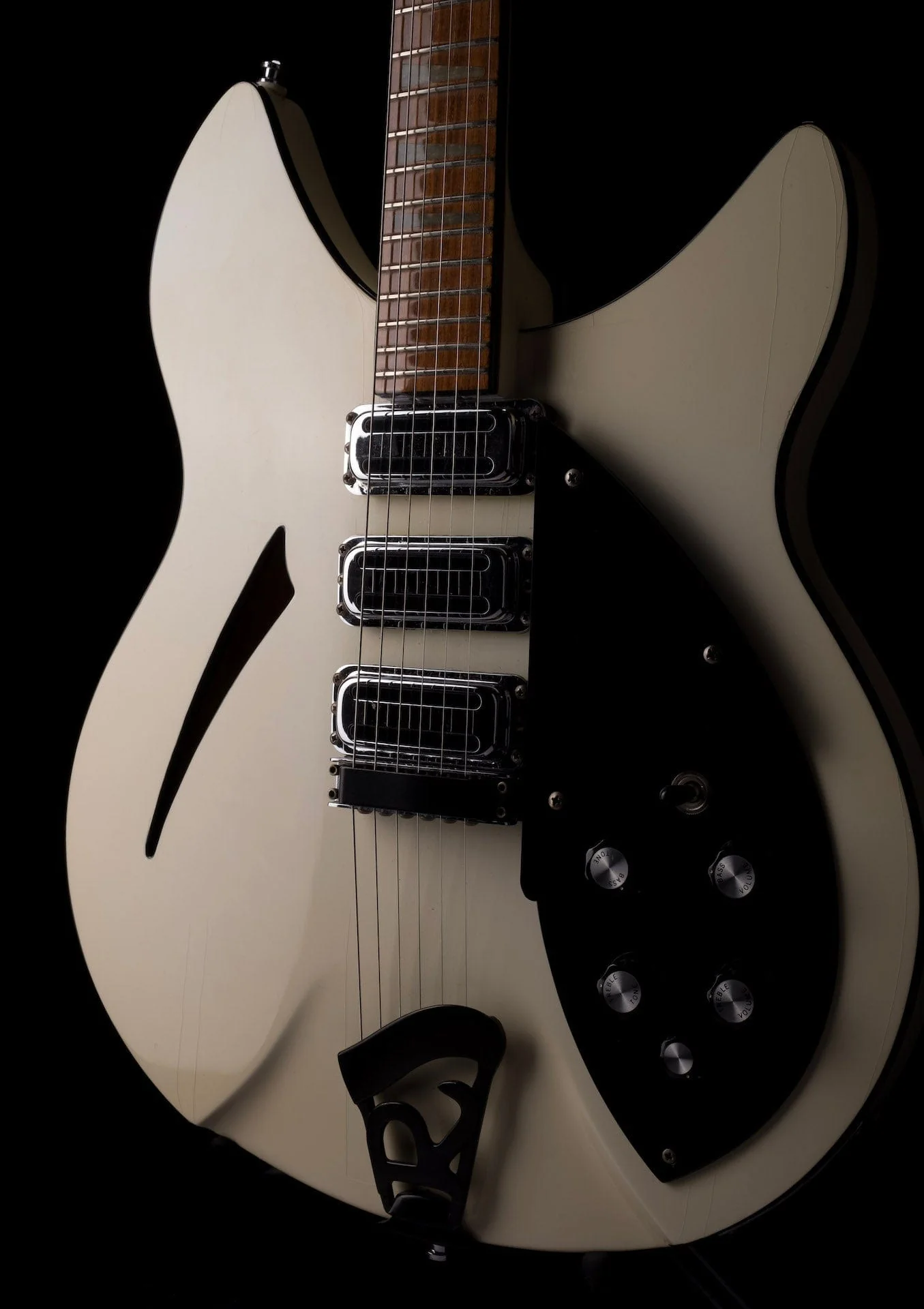 Vintage 1990 Rickenbacker 370WB White With OHSC - Image 15