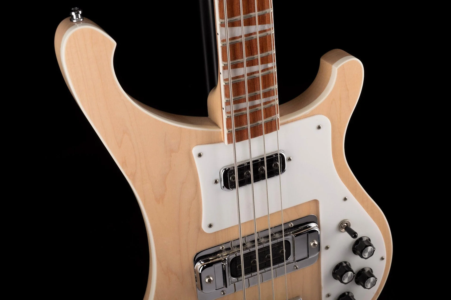 Pre-Owned 2016 Rickenbacker 4003 Mapleglo Bass Guitar With OHSC - Image 9