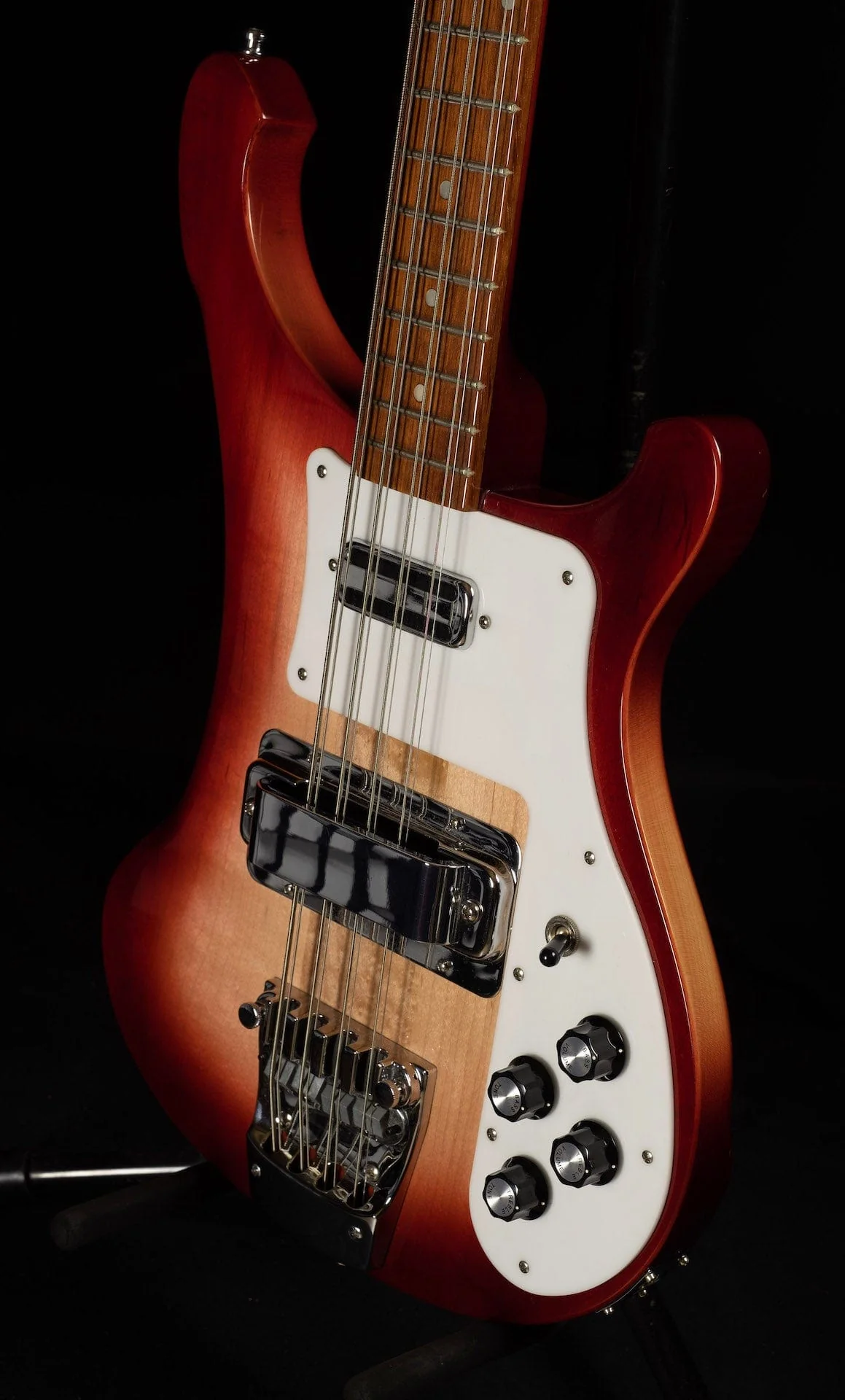 Pre-Owned '01 Rickenbacker 4008 Eight String Fireglo Bass With OHSC 8 String Bass - Image 3