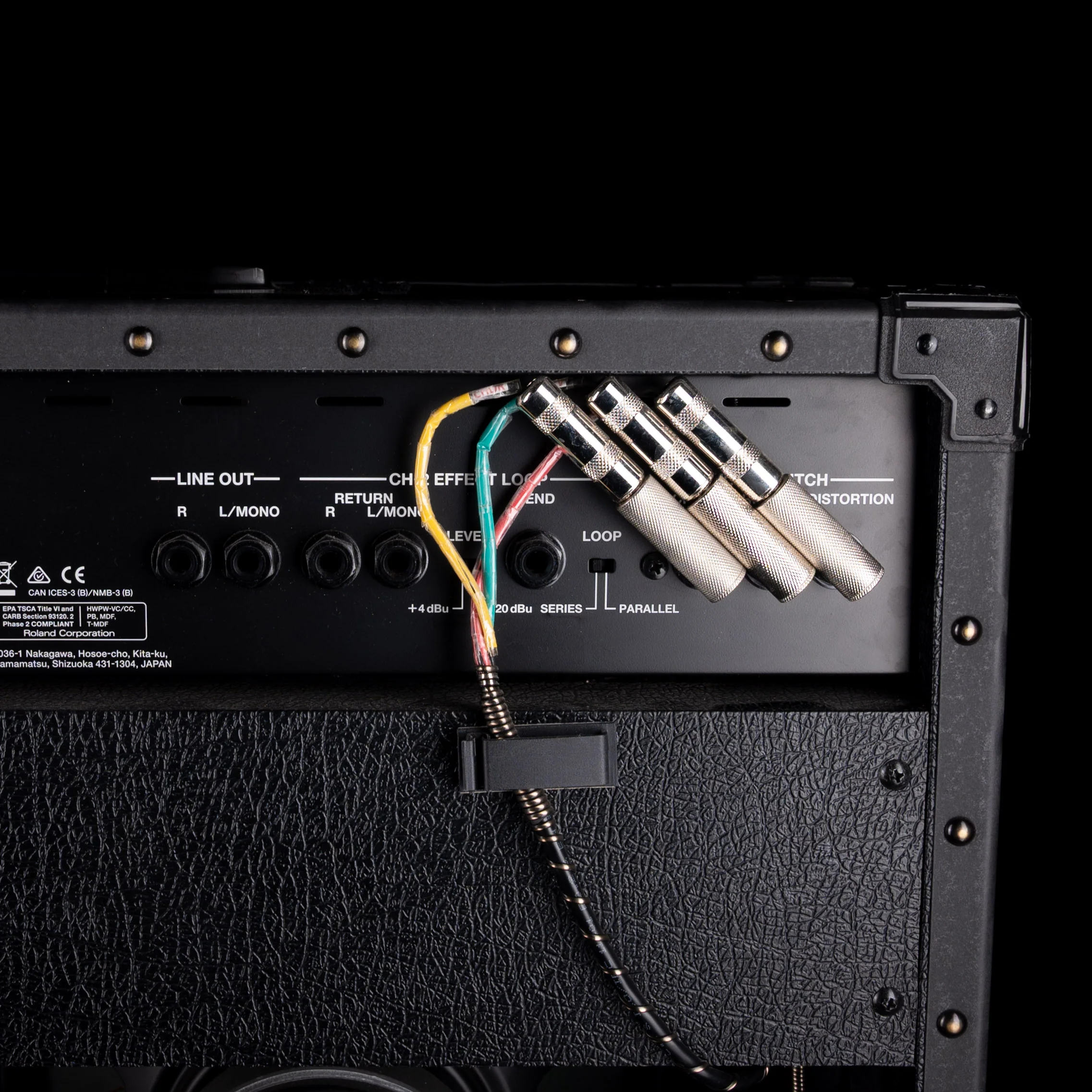 Pre Owned Roland JC-120 Guitar Amp Combo With Footswitch and Cover - Z2M6777 - Image 9