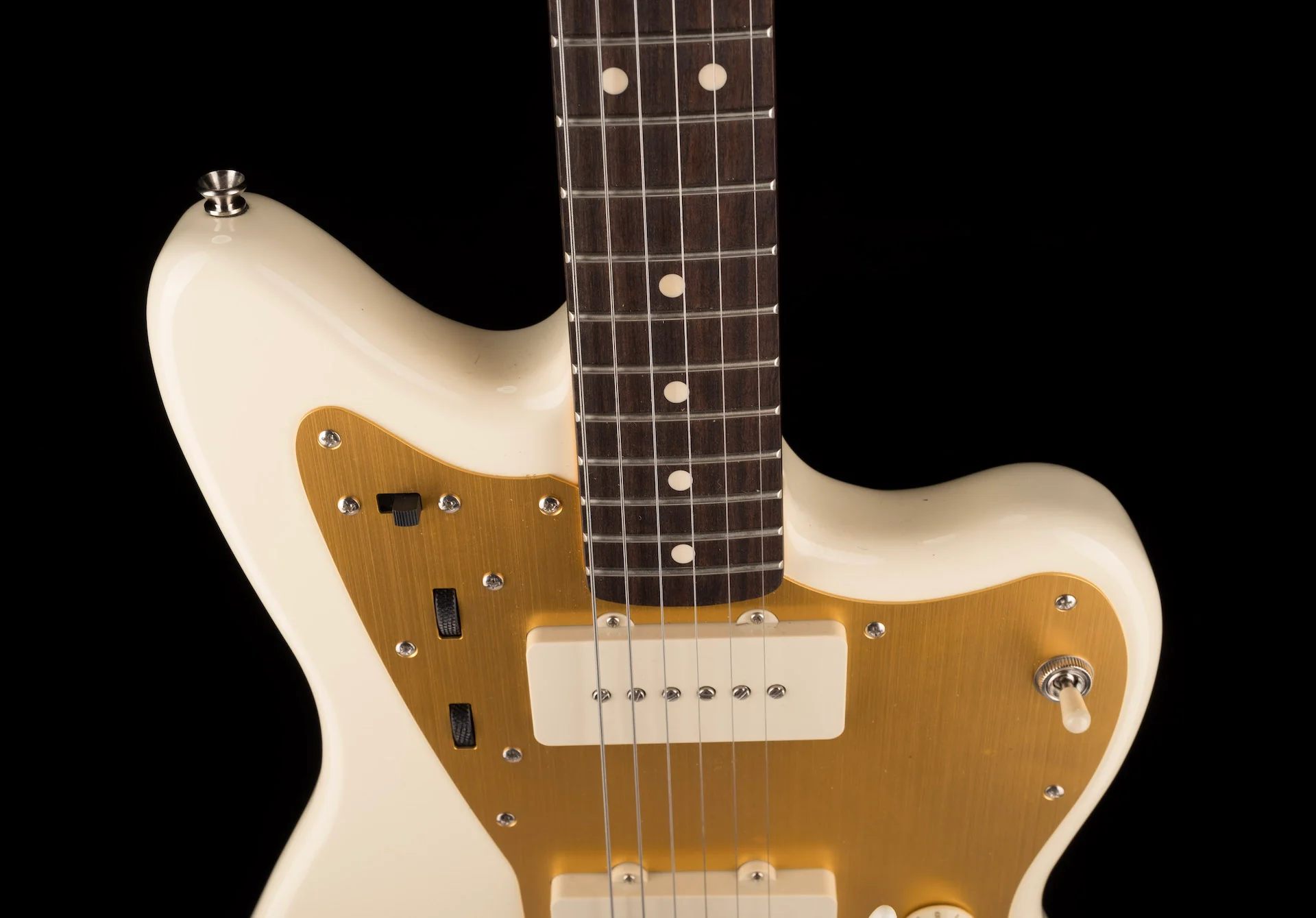 Pre Owned Squier J Mascis Jazzmaster Vintage White With Gig Bag - Image 3