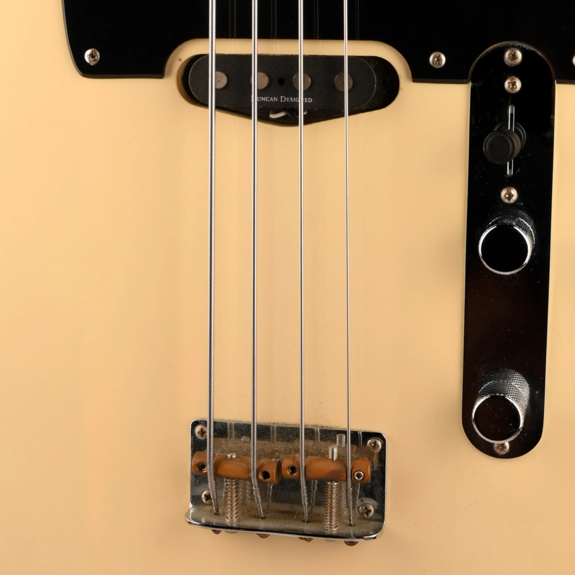 Pre Owned Squier Vintage Modified Telecaster Bass Honey Blonde Gig Bag - Image 5