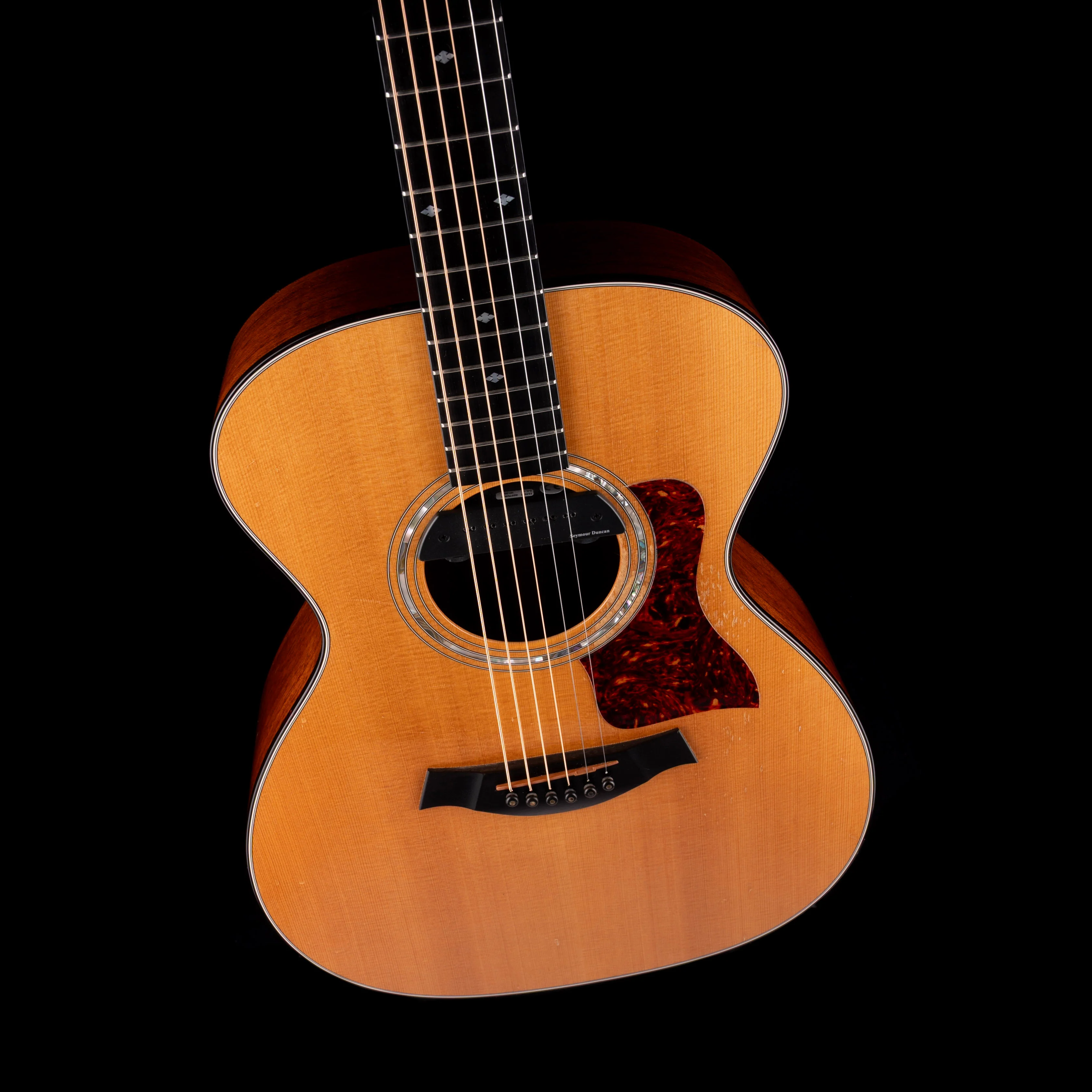 Pre Owned Taylor 1996 512 Natural With Seymour Duncan Mic Mag Pickup - Image 3