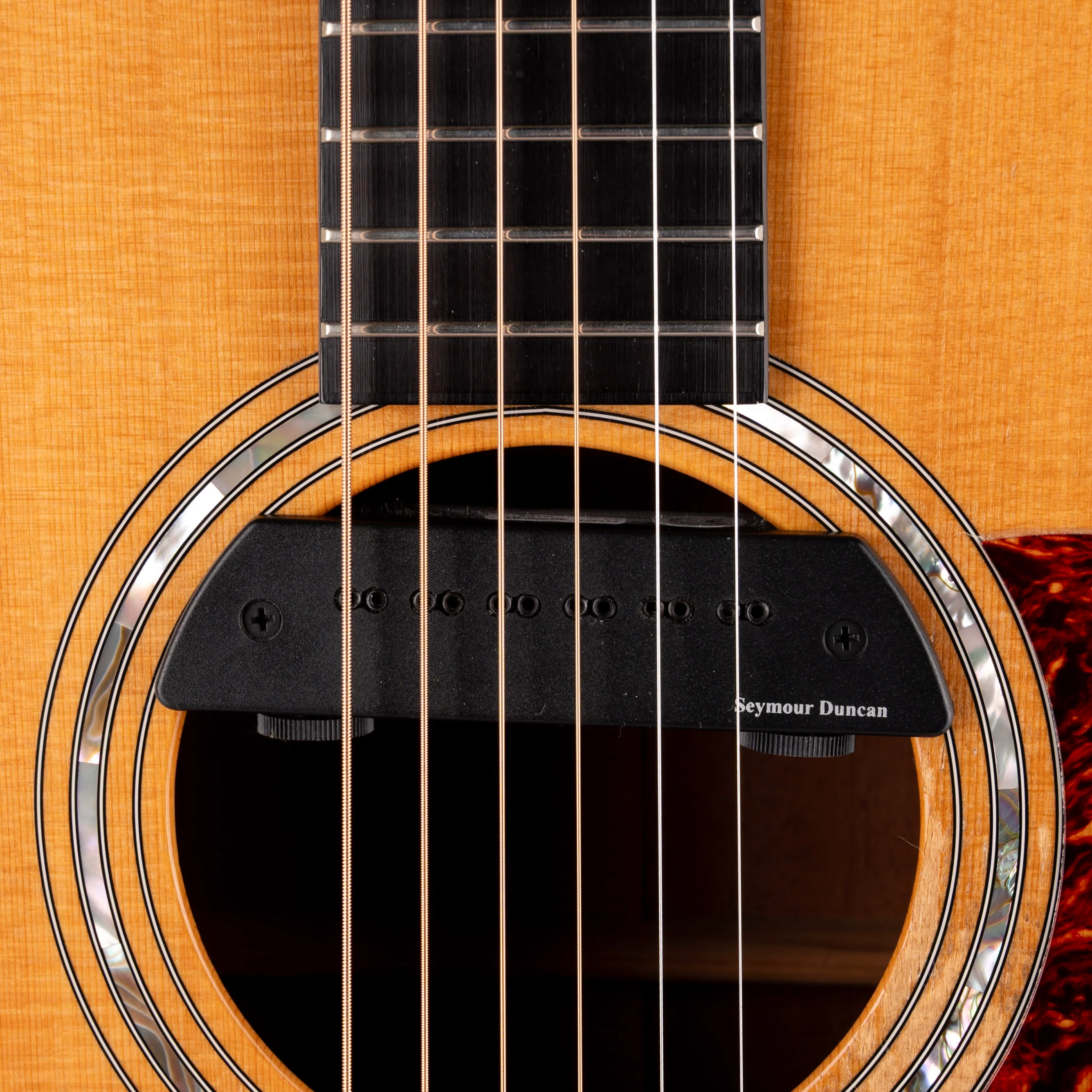 Pre Owned Taylor 1996 512 Natural With Seymour Duncan Mic Mag Pickup - Image 5