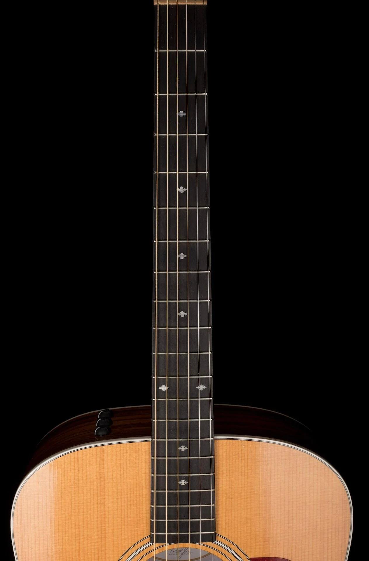 Pre Owned Taylor 210e DLX Natural Acoustic Electric Guitar With OHSC - Image 12