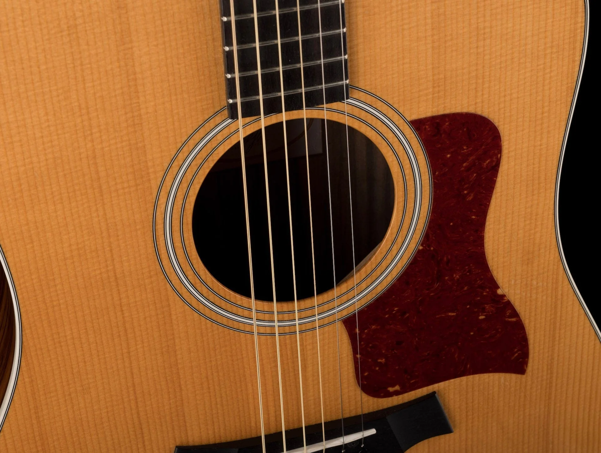 Pre Owned Taylor 210e DLX Natural Acoustic Electric Guitar With OHSC - Image 7