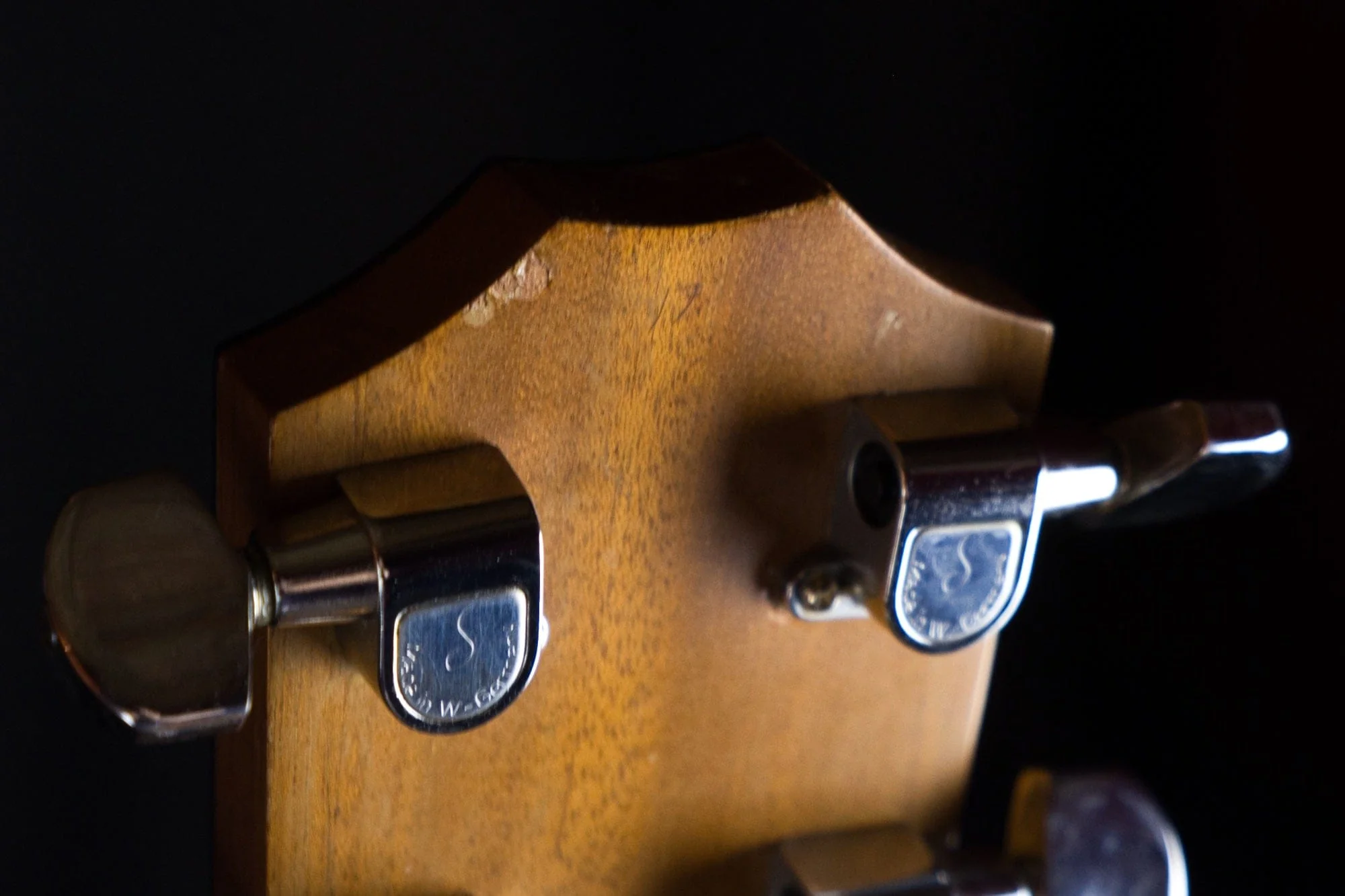 Pre Owned '92 Taylor 615E Quilt Maple Back/Sides Sitka Top Jumbo Acoustic Electric Guitar w/ OHSC - Image 12