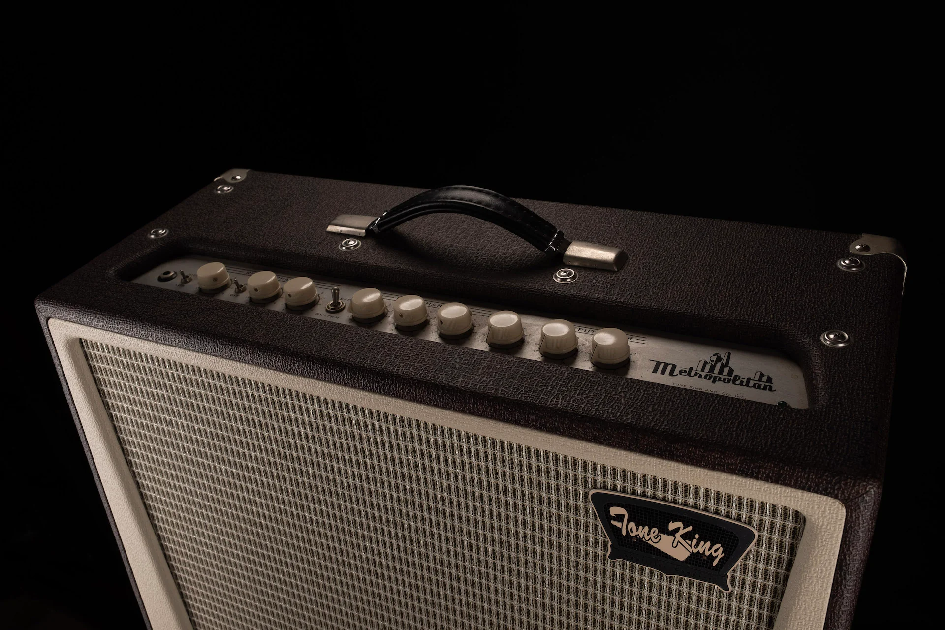 Pre Owned Tone King Metropolitan 1x12" Brown Guitar Amp Combo With Cover - Image 3