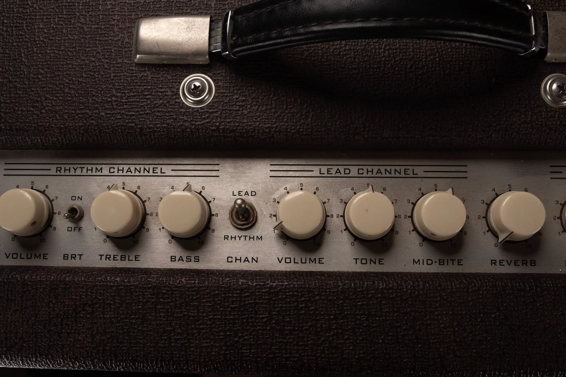 Pre Owned Tone King Metropolitan 1x12" Brown Guitar Amp Combo With Cover - Image 5