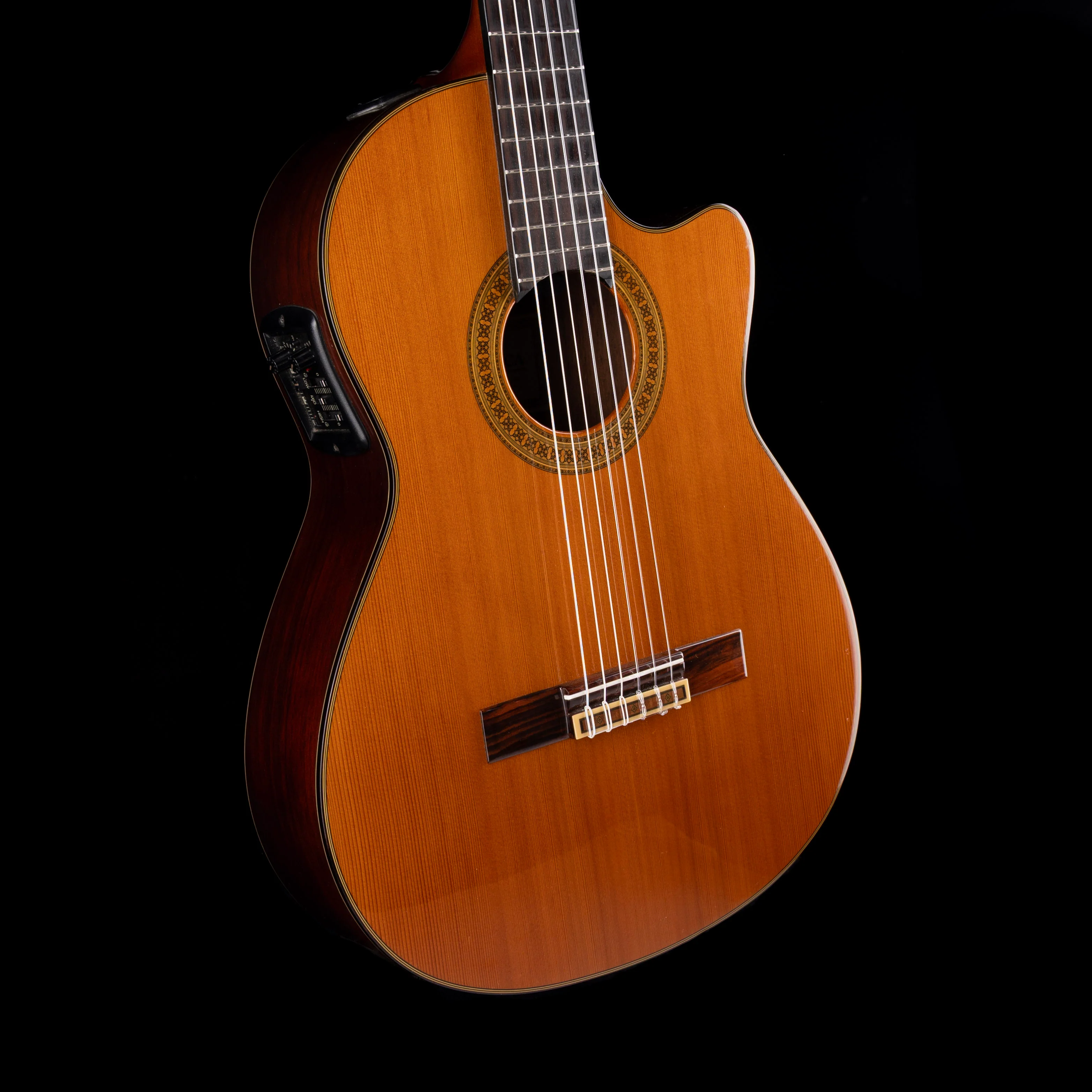 Pre-Owned Yamaha CGX-171CCA - Natural Nylon Acoustic Electric Guitar With Case - Image 5
