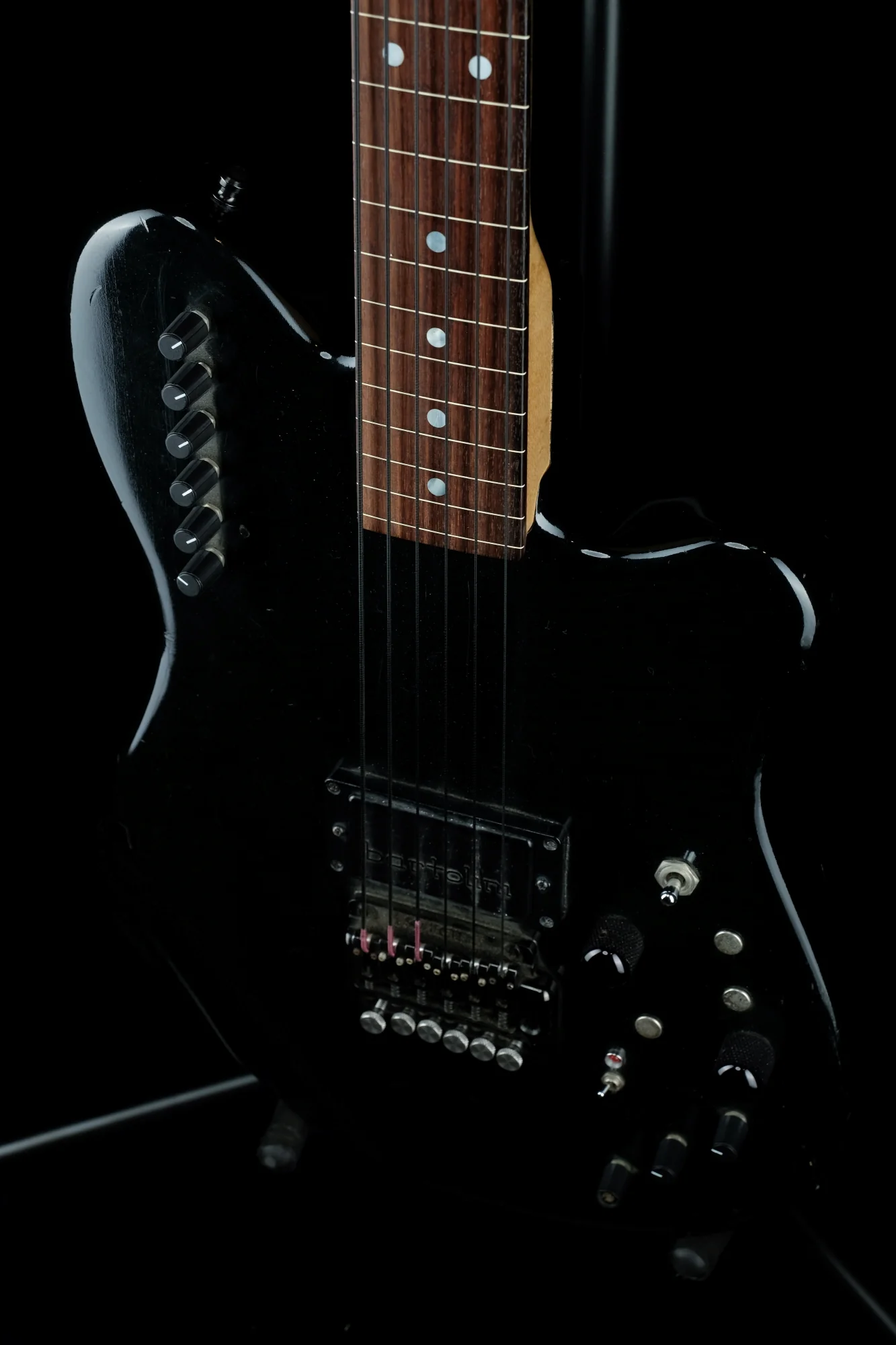 Ripley Stereo Fretless Owned by Ry Cooder - Image 10